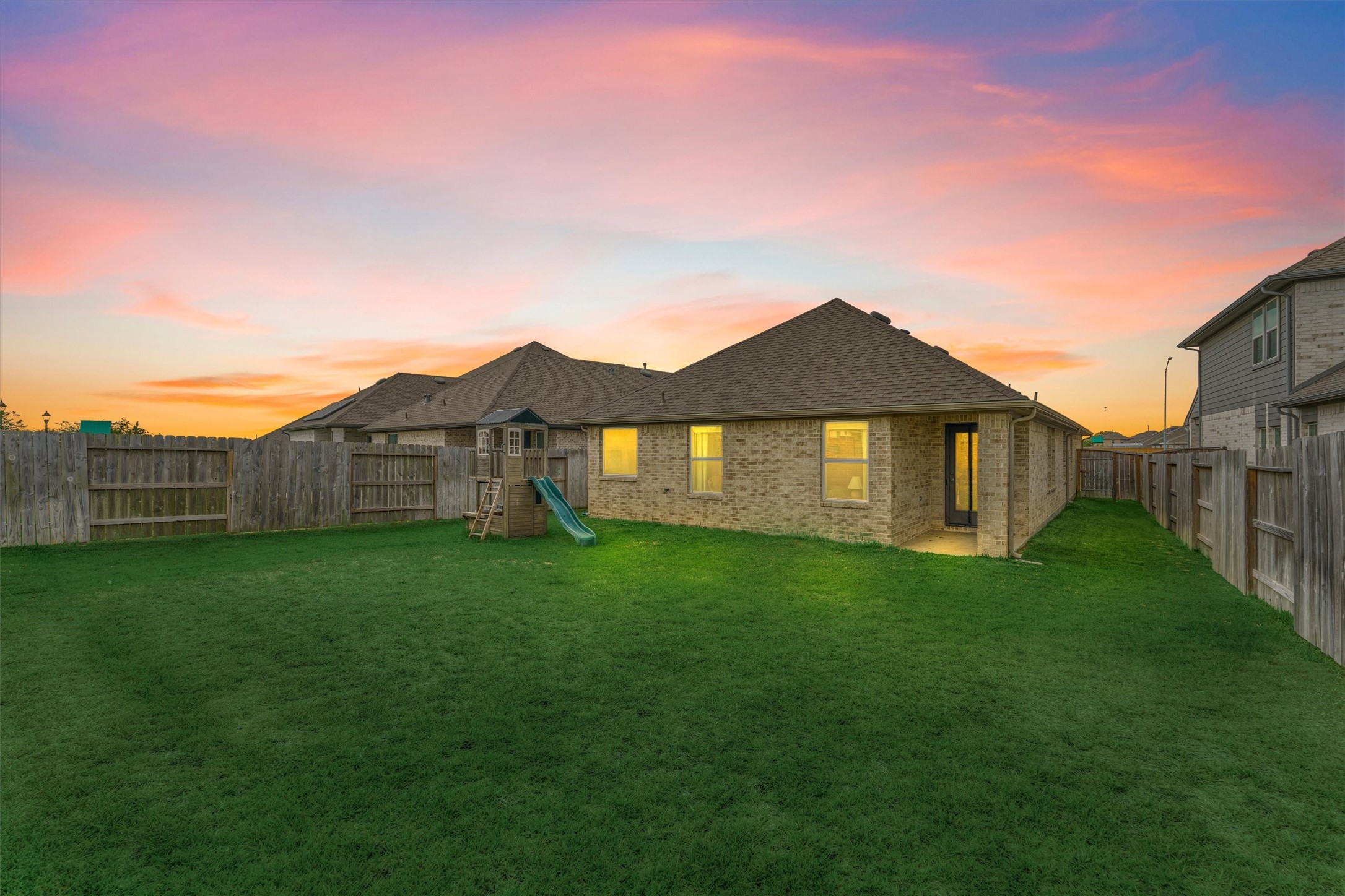 20010 Sienna Green Drive Property Photo 4