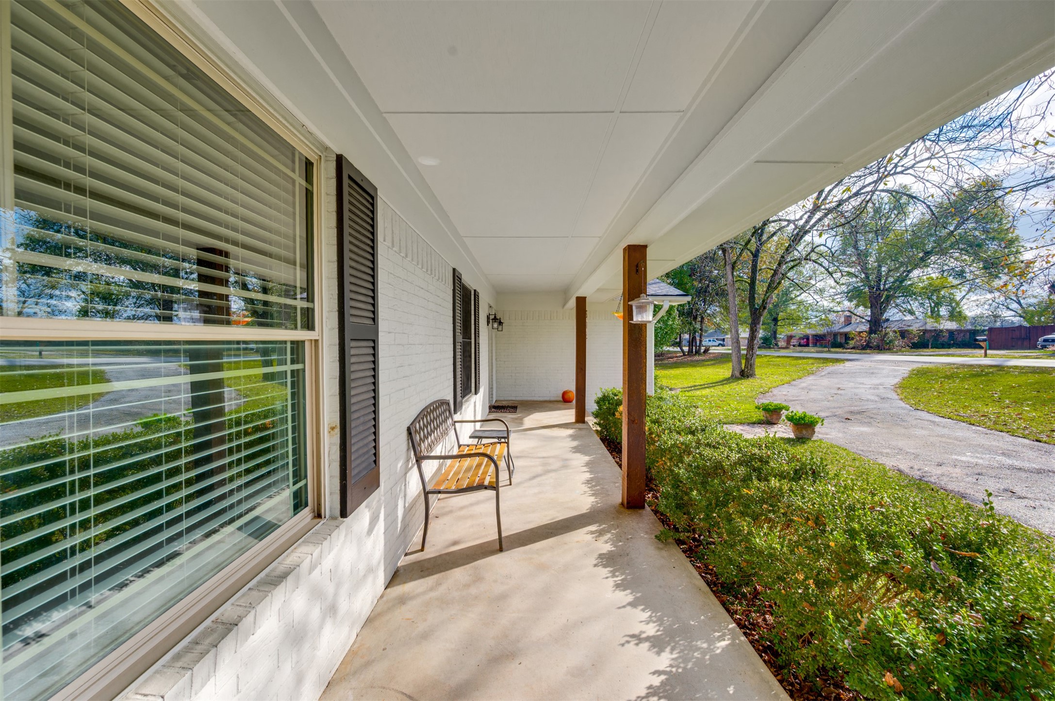 215 Perryman Road Property Photo 3