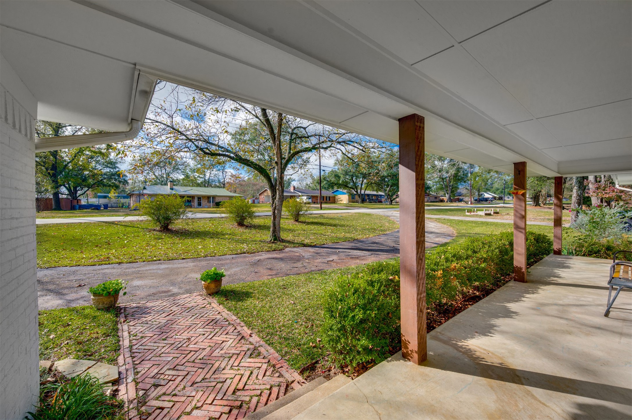 215 Perryman Road Property Photo 4