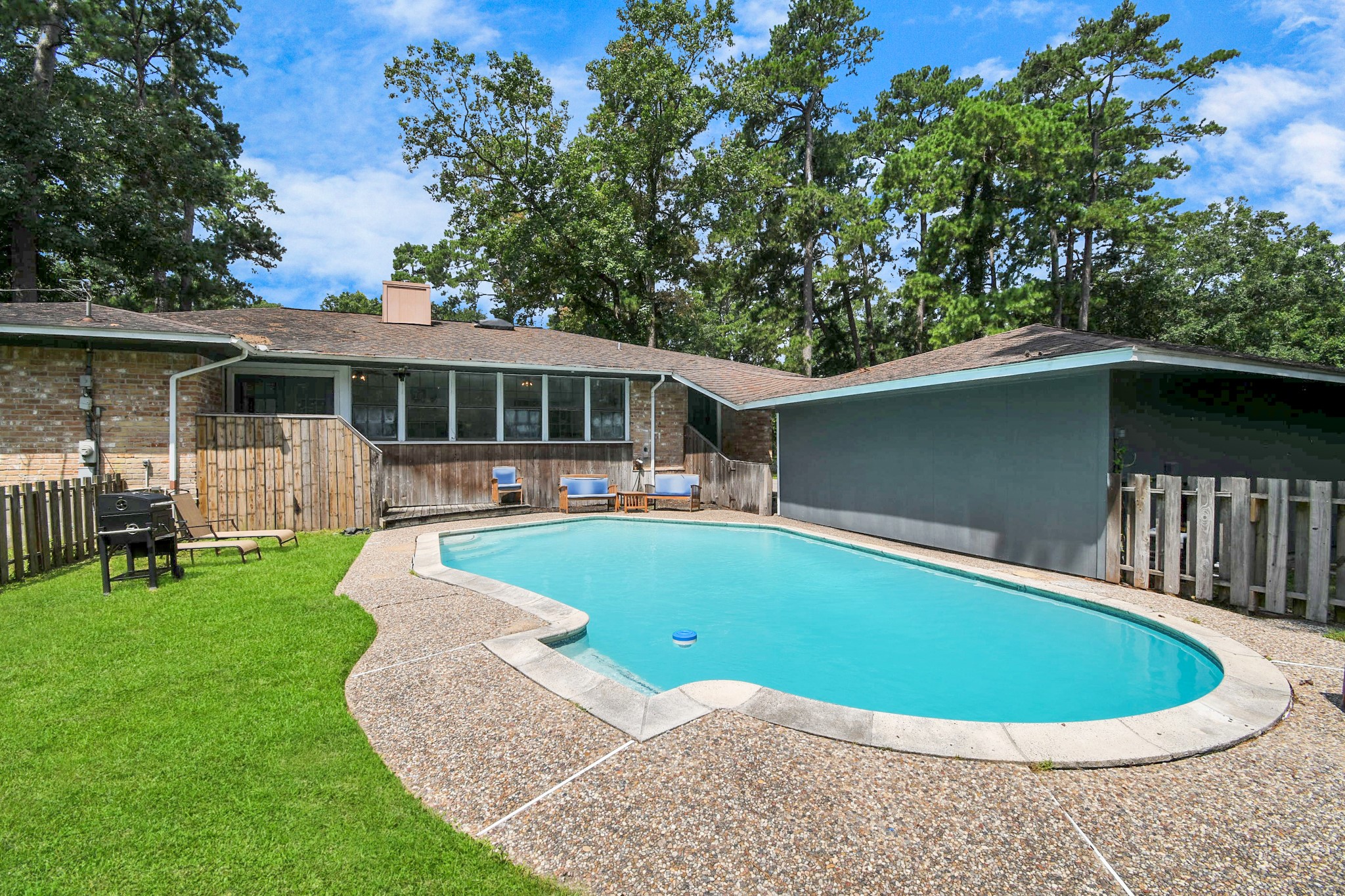 21722 Forest Glade Drive Property Photo 34