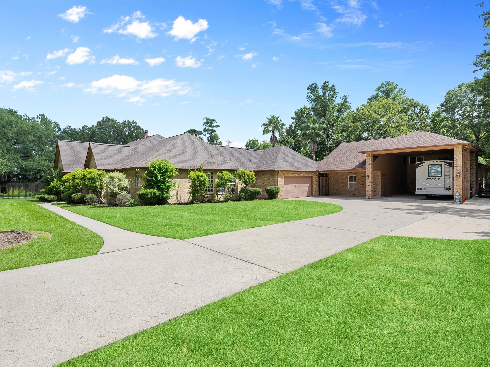 3151 Spring Creek Drive Property Photo 3