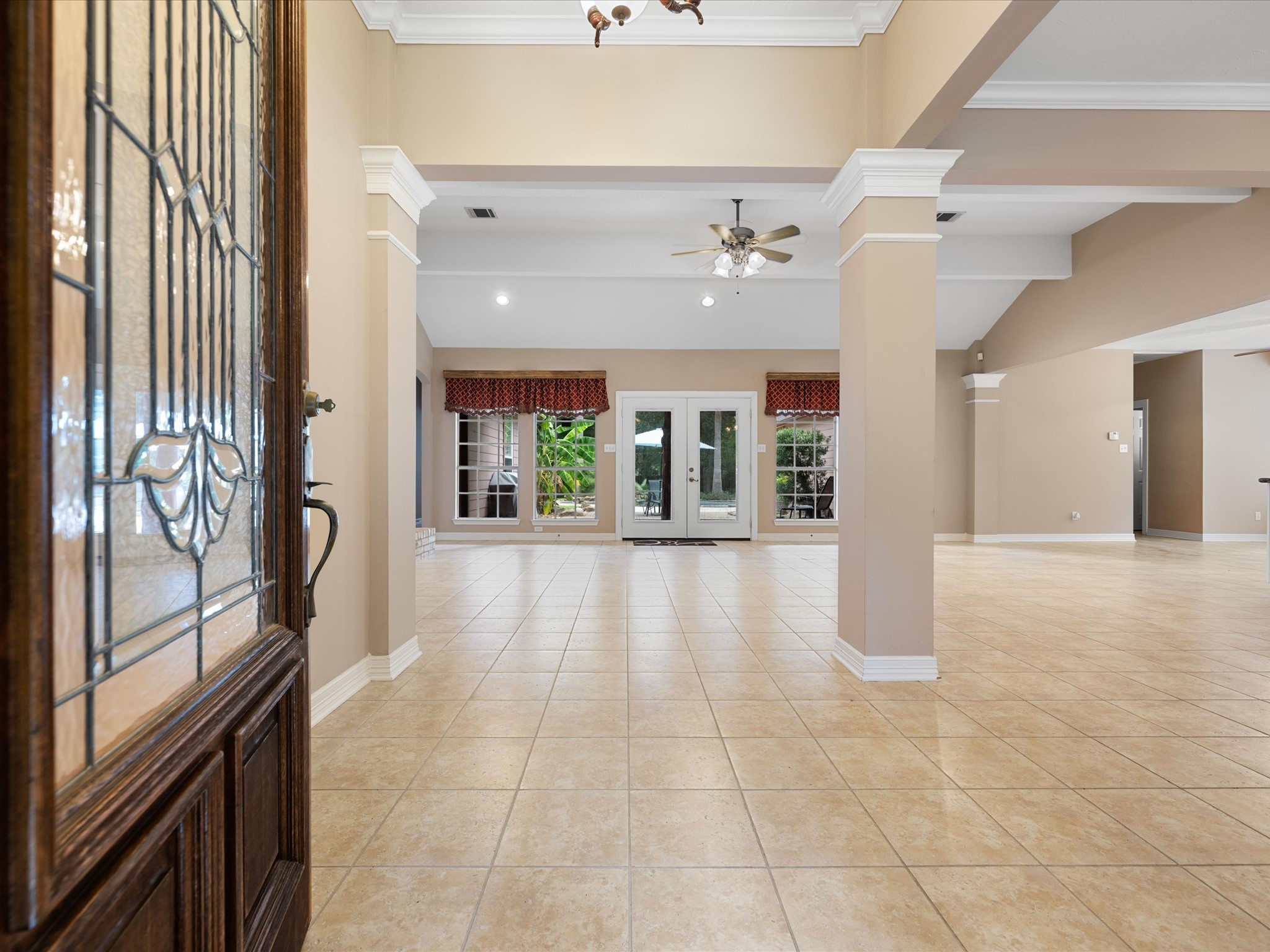 3151 Spring Creek Drive Property Photo 5