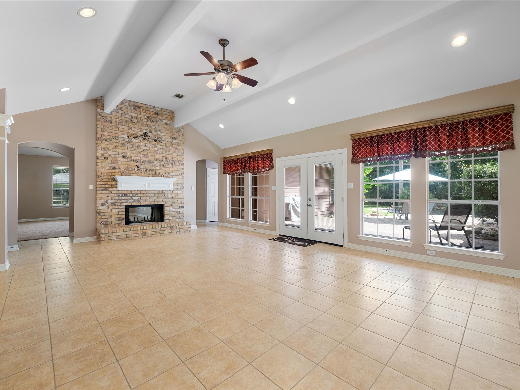 3151 Spring Creek Drive Property Photo 8