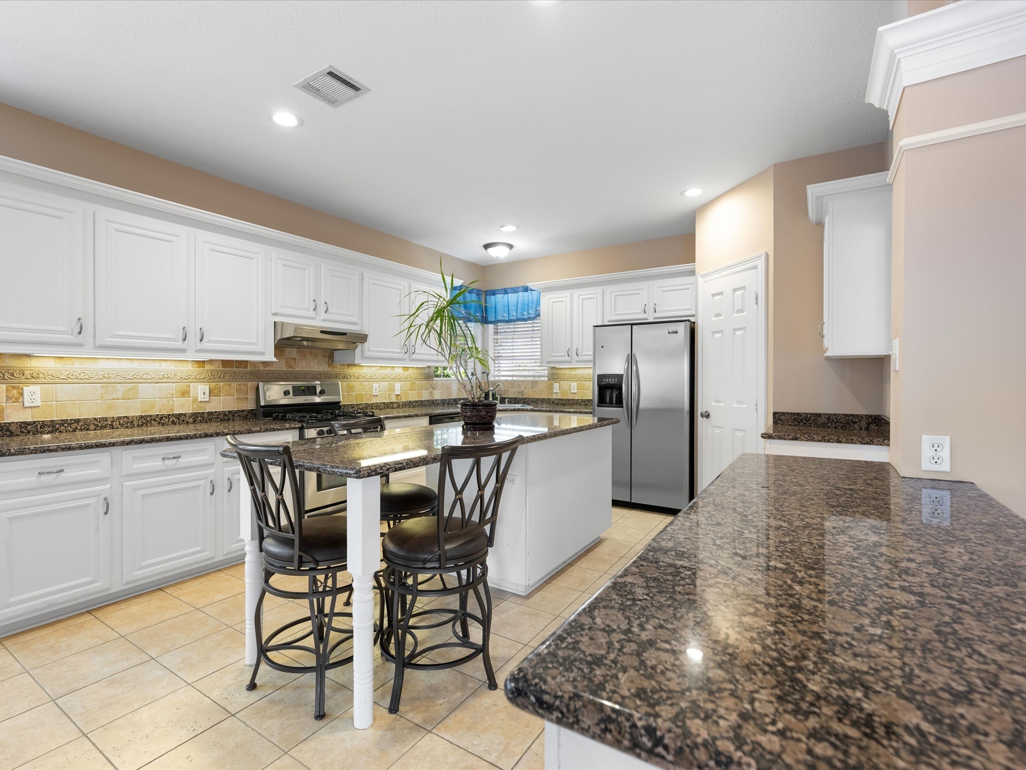 3151 Spring Creek Drive Property Photo 13