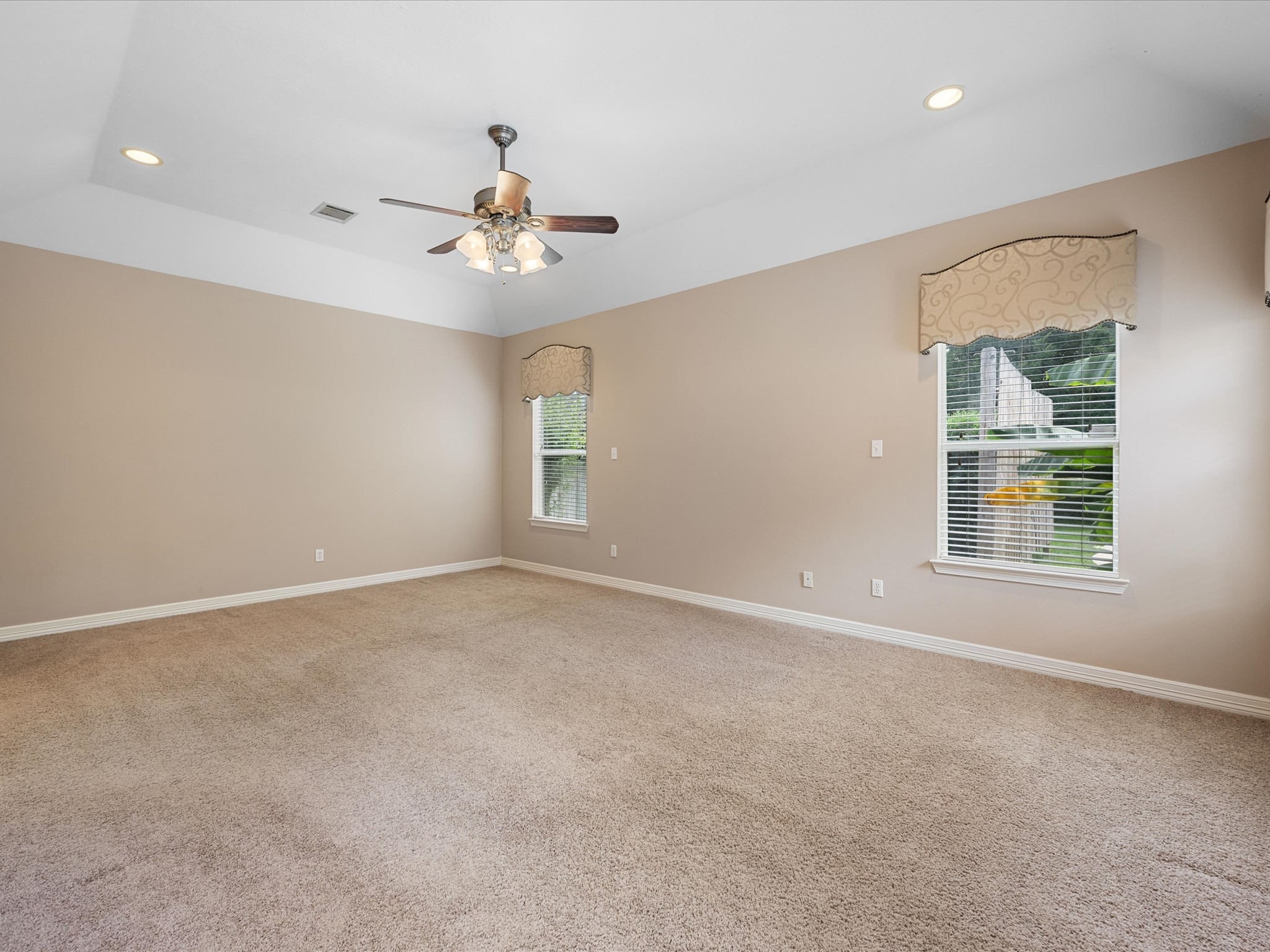 3151 Spring Creek Drive Property Photo 15