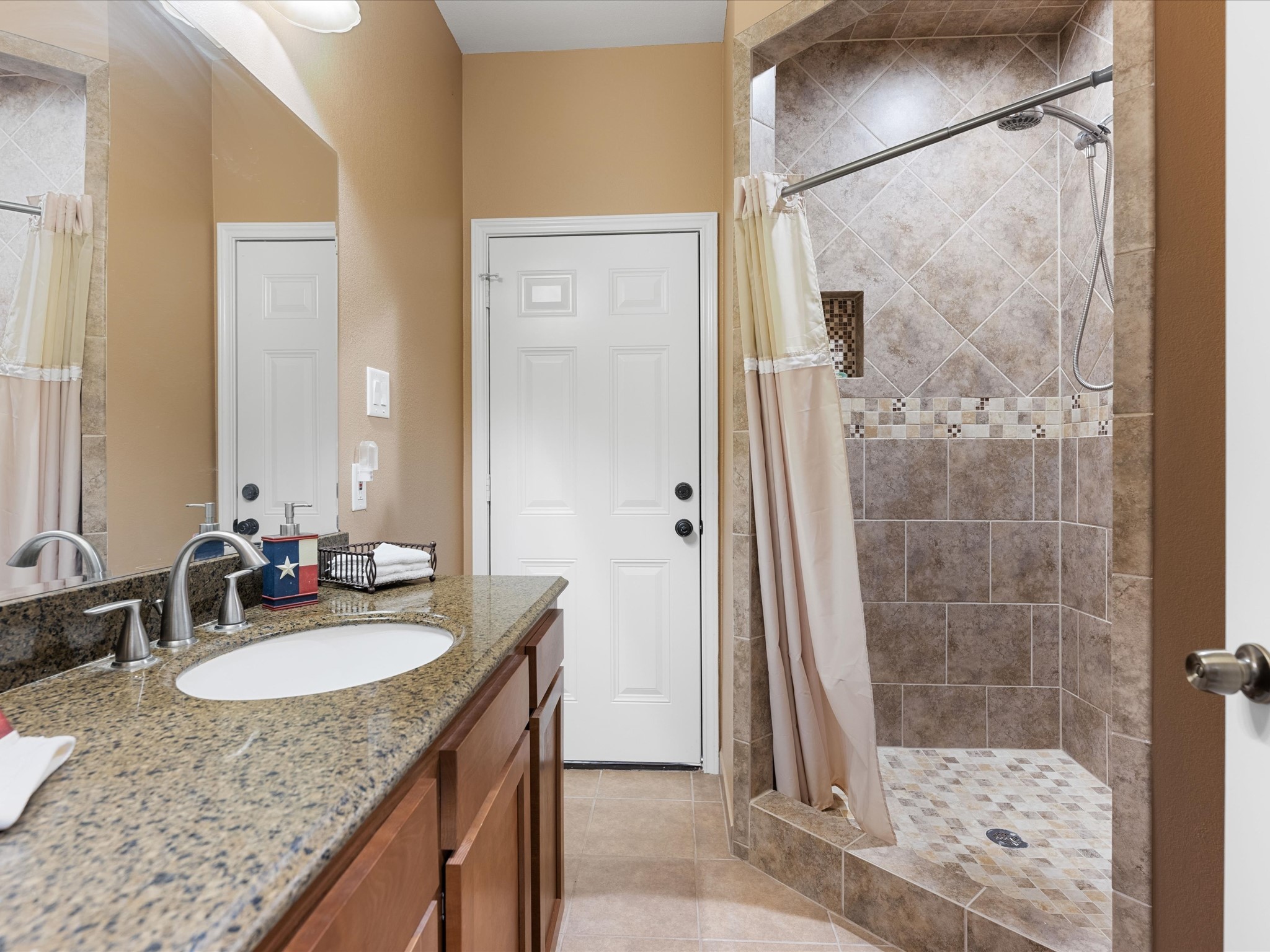 3151 Spring Creek Drive Property Photo 30