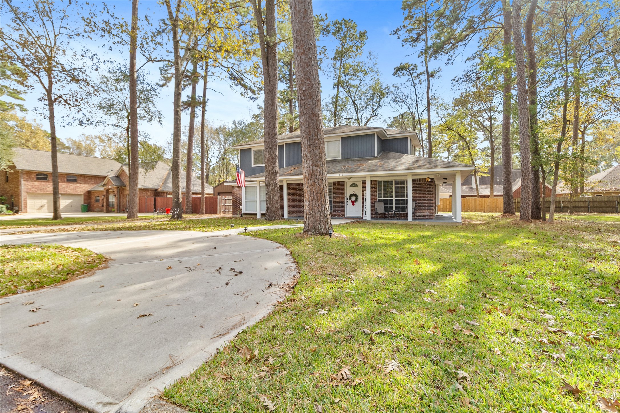 117 E Park Drive Property Photo 3