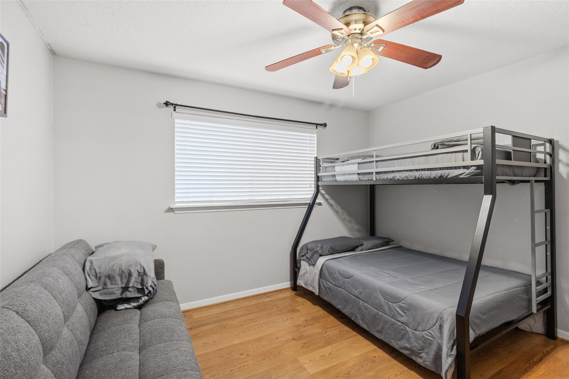 117 E Park Drive Property Photo 22