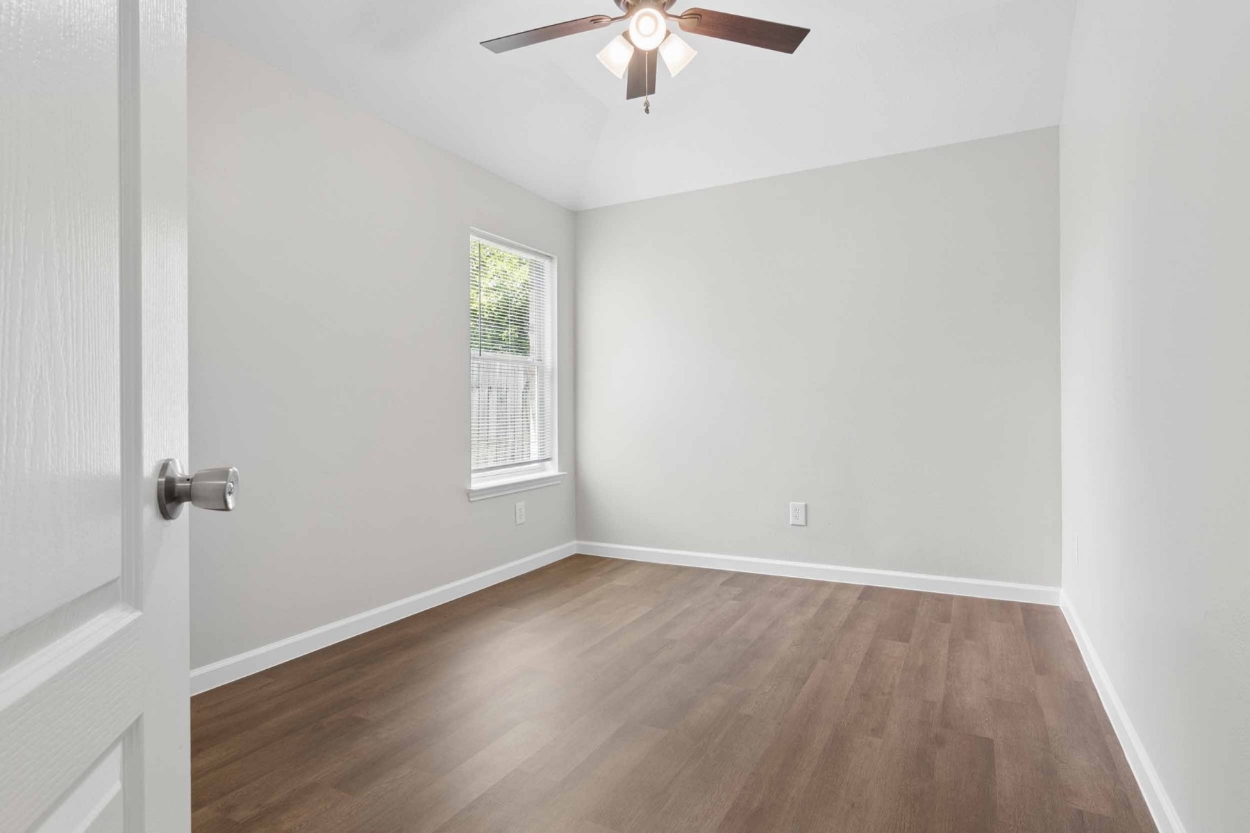 4543 Noble Court Property Photo 24