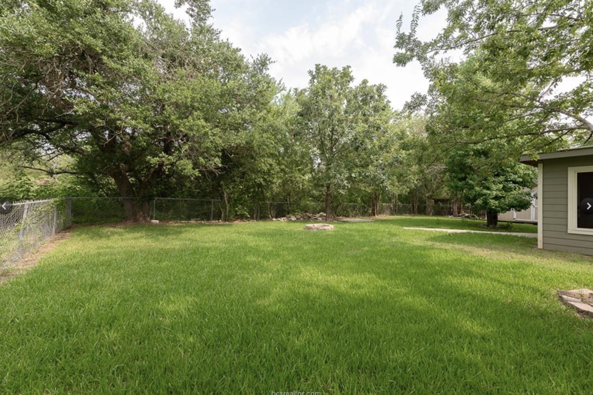 406 Emmett Street Property Photo 23