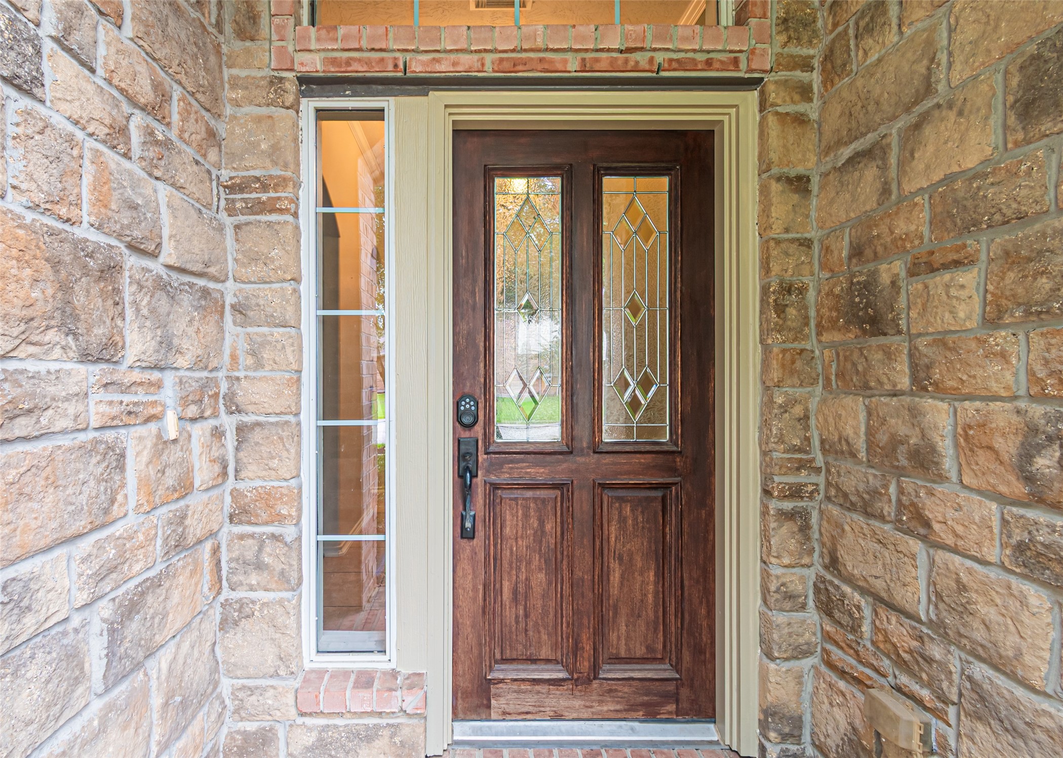 17911 Serene Shore Drive Property Photo 8