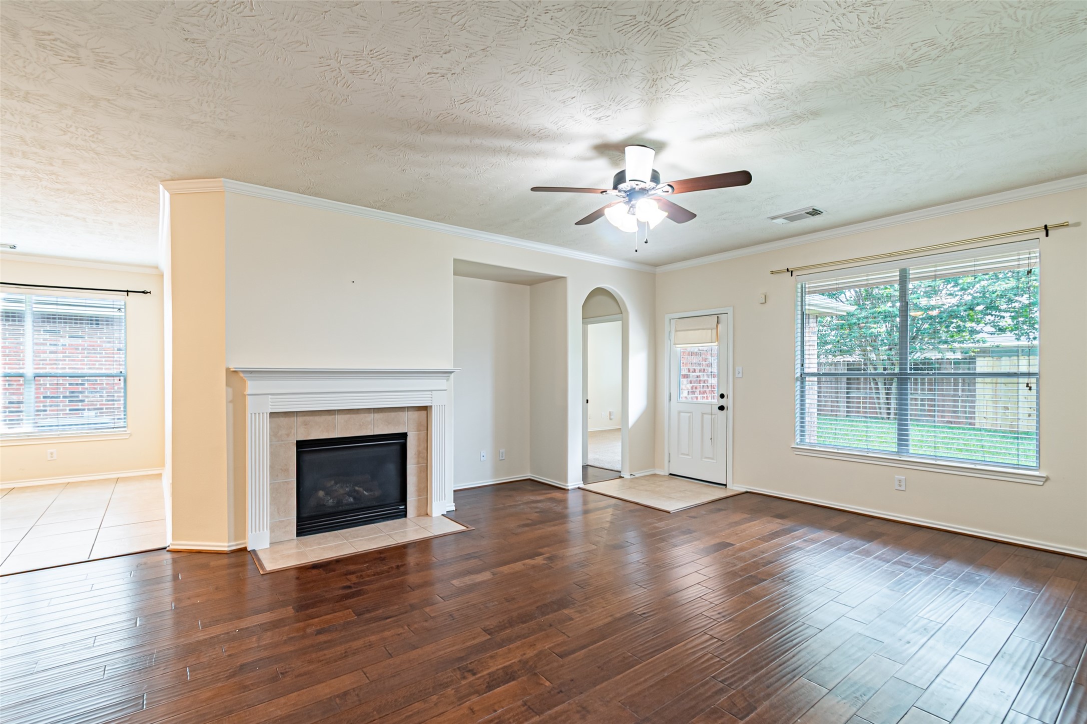 17911 Serene Shore Drive Property Photo 23