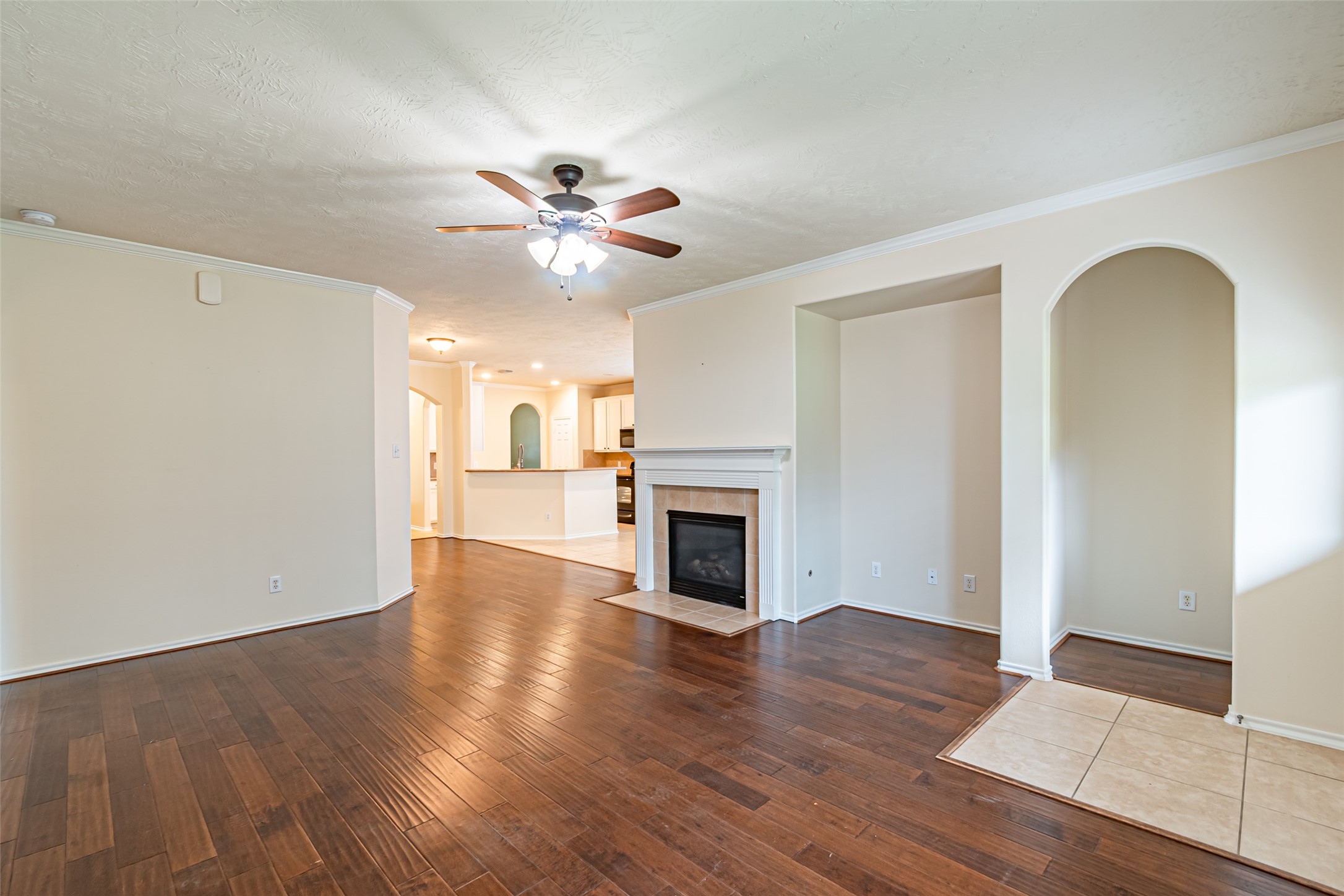 17911 Serene Shore Drive Property Photo 25