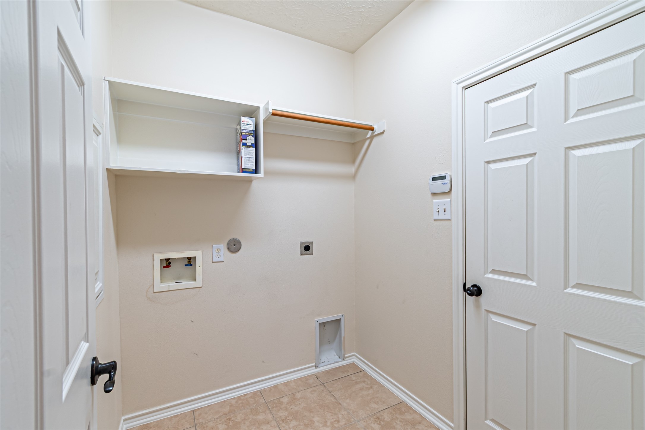 17911 Serene Shore Drive Property Photo 27