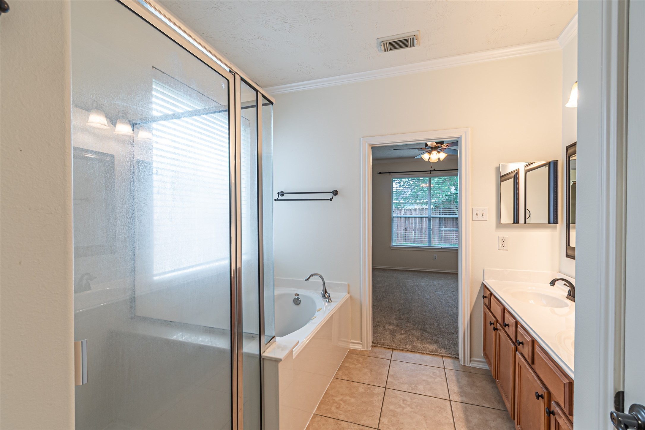 17911 Serene Shore Drive Property Photo 31
