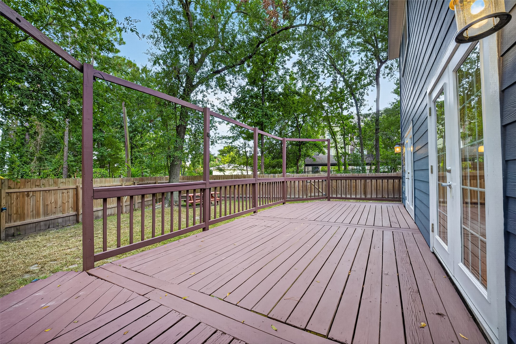 2716 Echo Street Property Photo 42