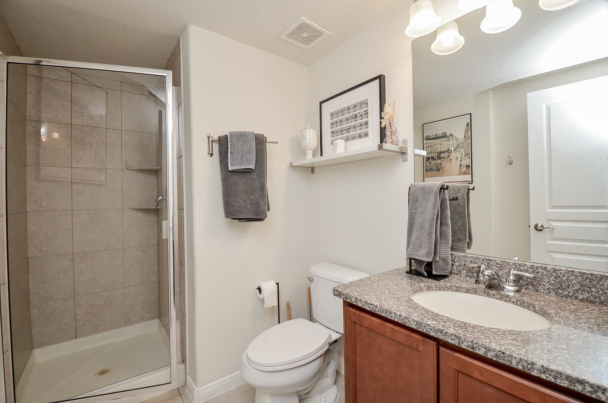 28503 Pleasant Forest Drive Property Photo 10
