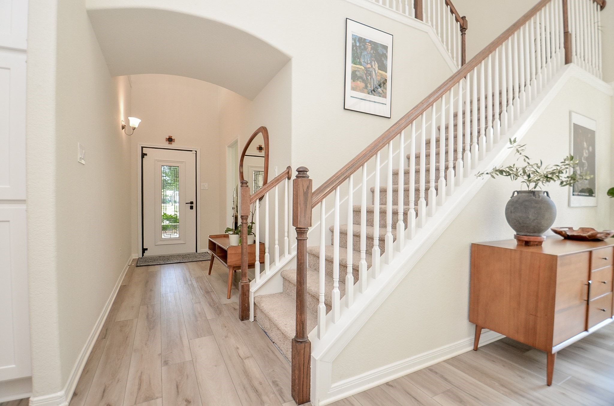 28503 Pleasant Forest Drive Property Photo 11