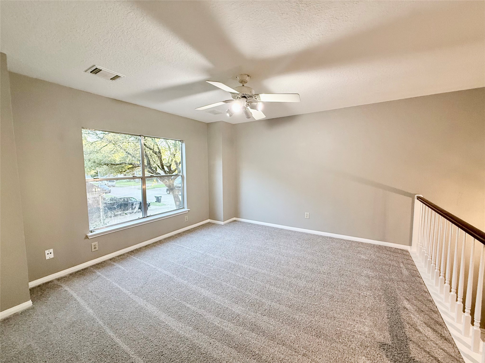 2915 Veva Drive Property Photo 27