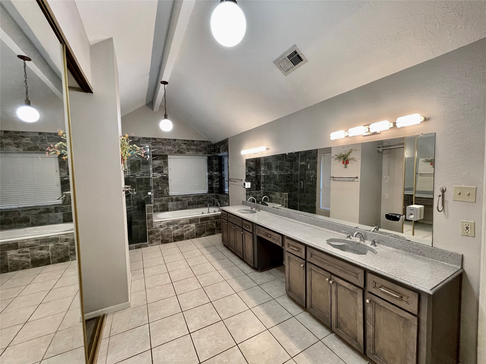 8215 Sean Park Court Property Photo 13