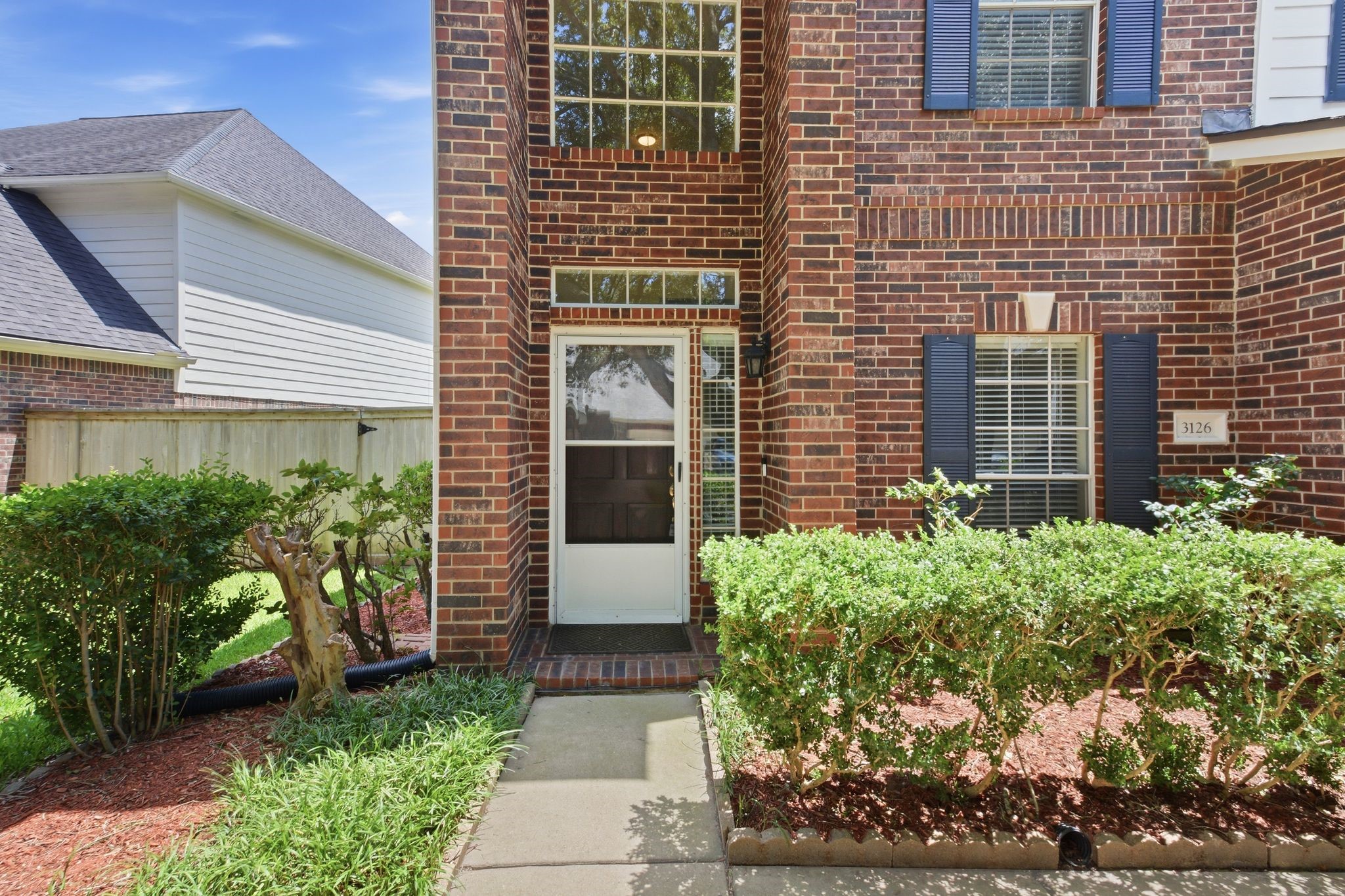 3126 Waters View Drive Property Photo 5