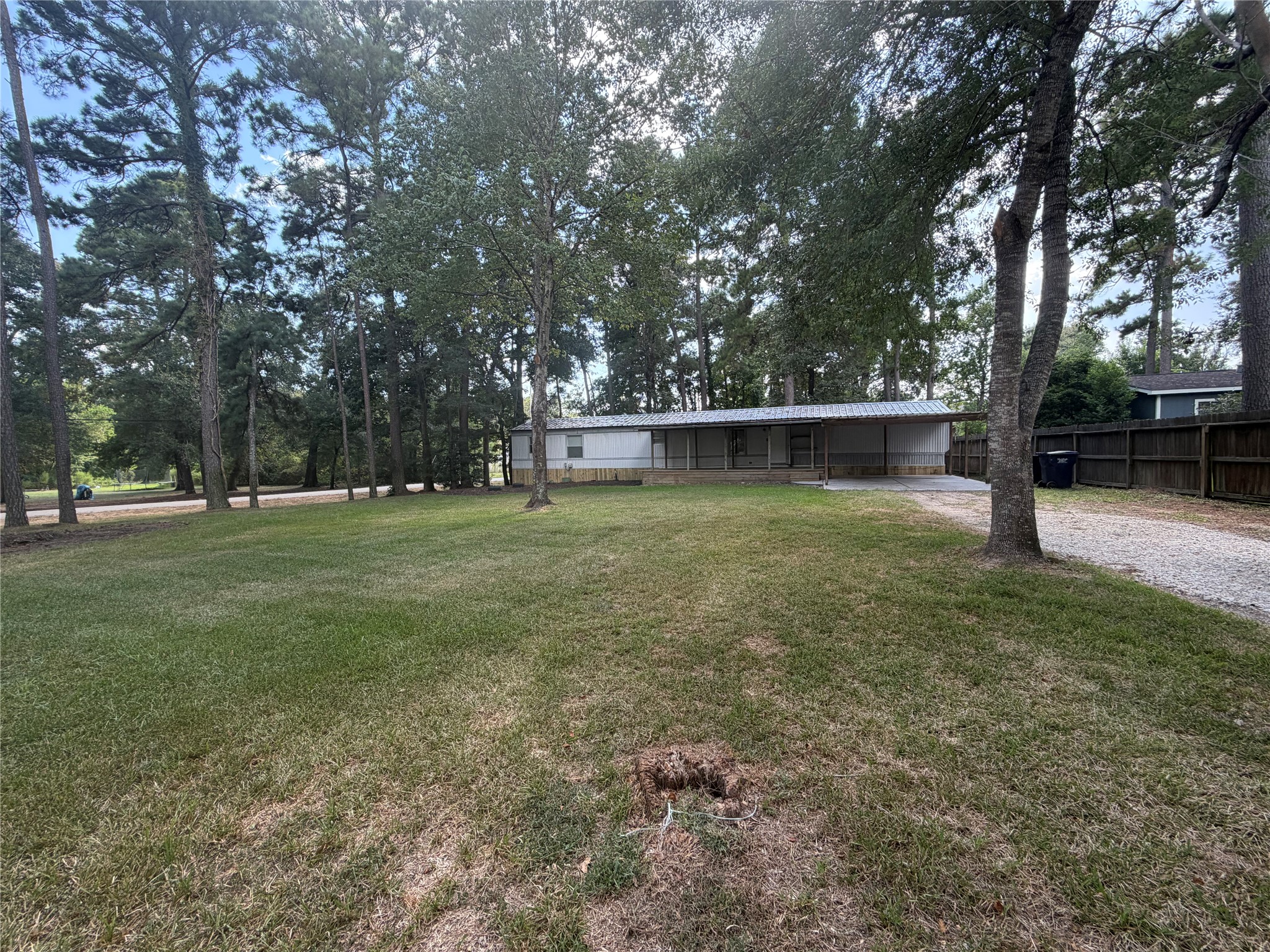 15476 Esther Drive Property Photo 1