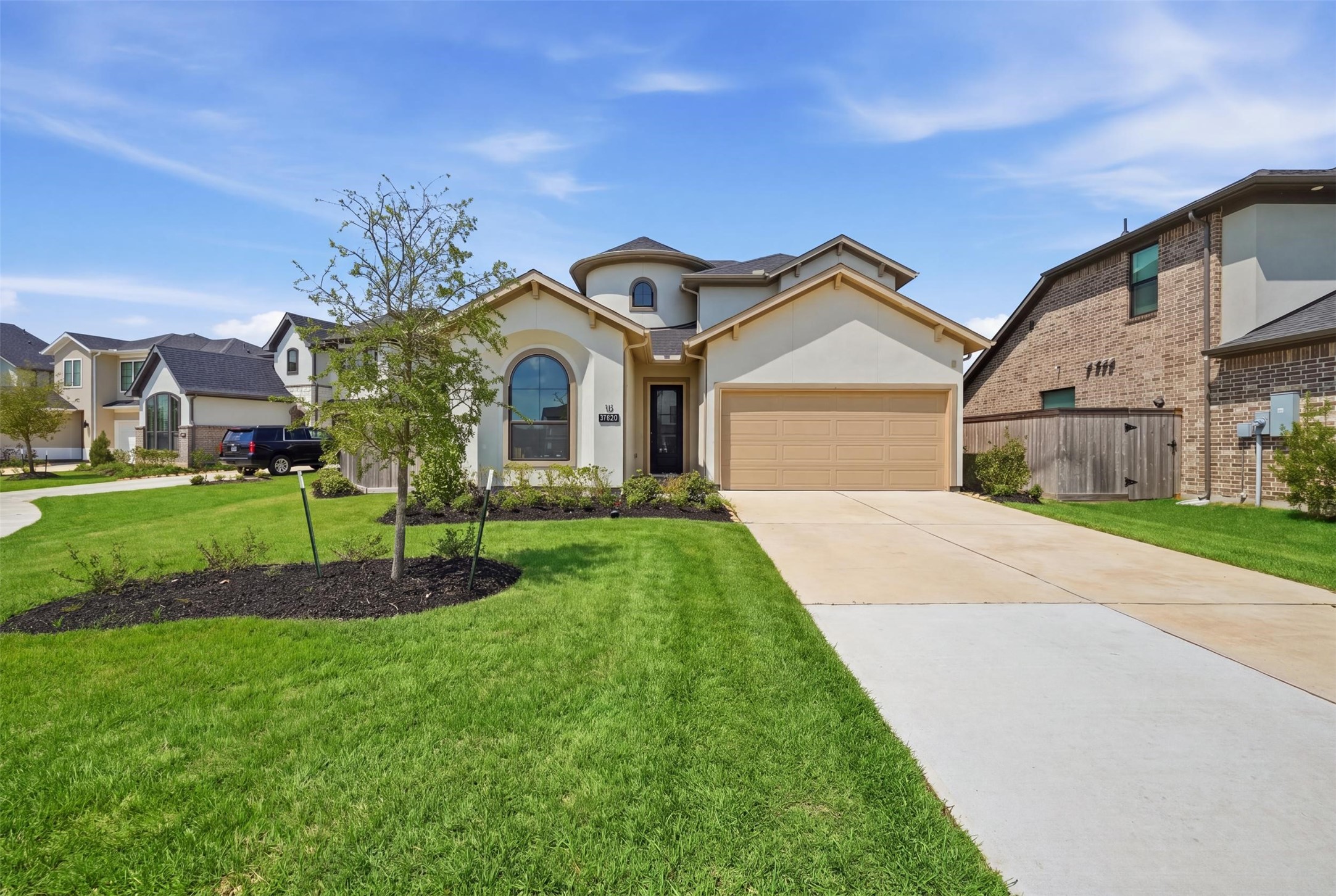 21422 Jewelflower Court Property Photo 1