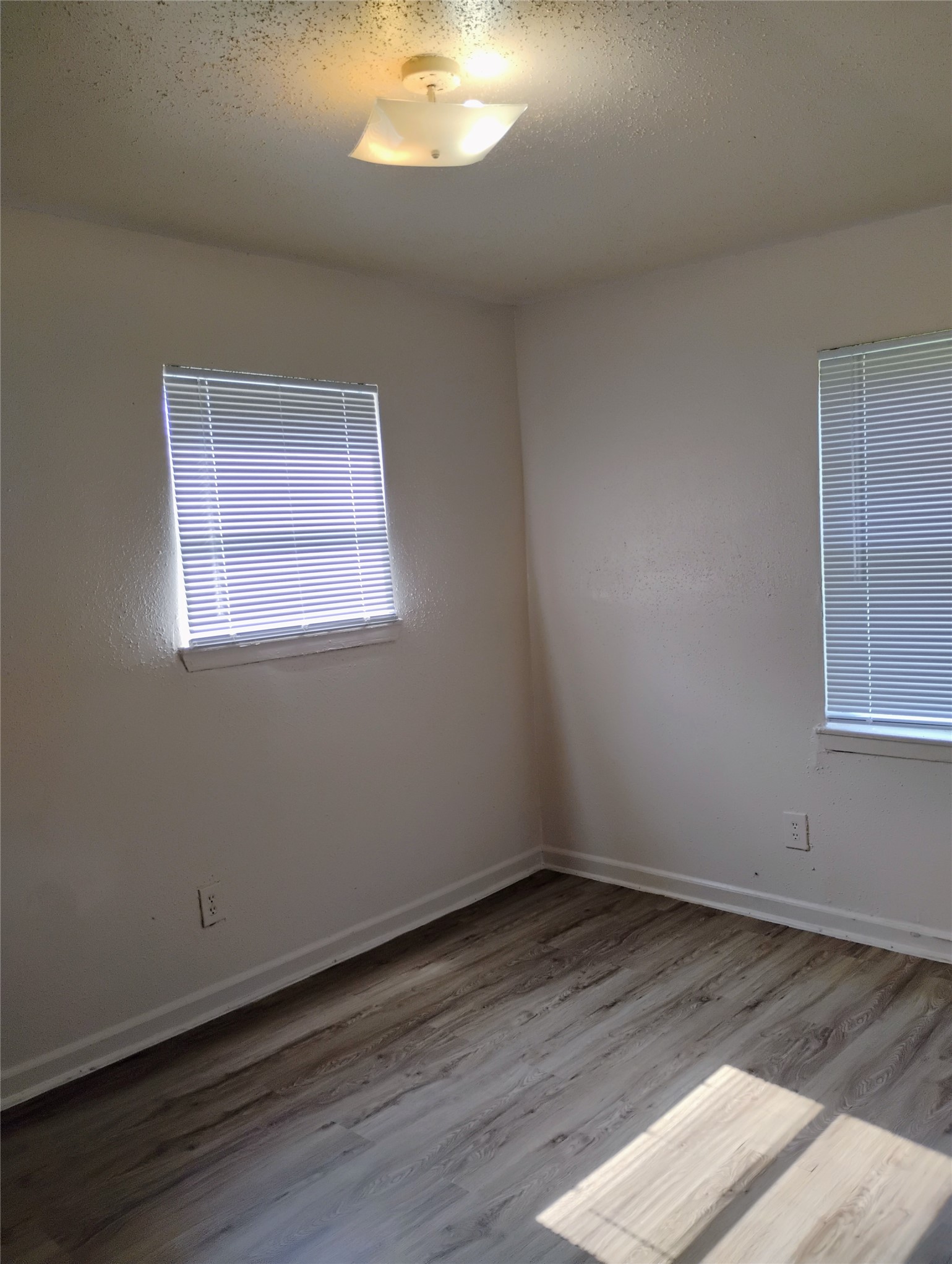 4203 Dawson Property Photo 11