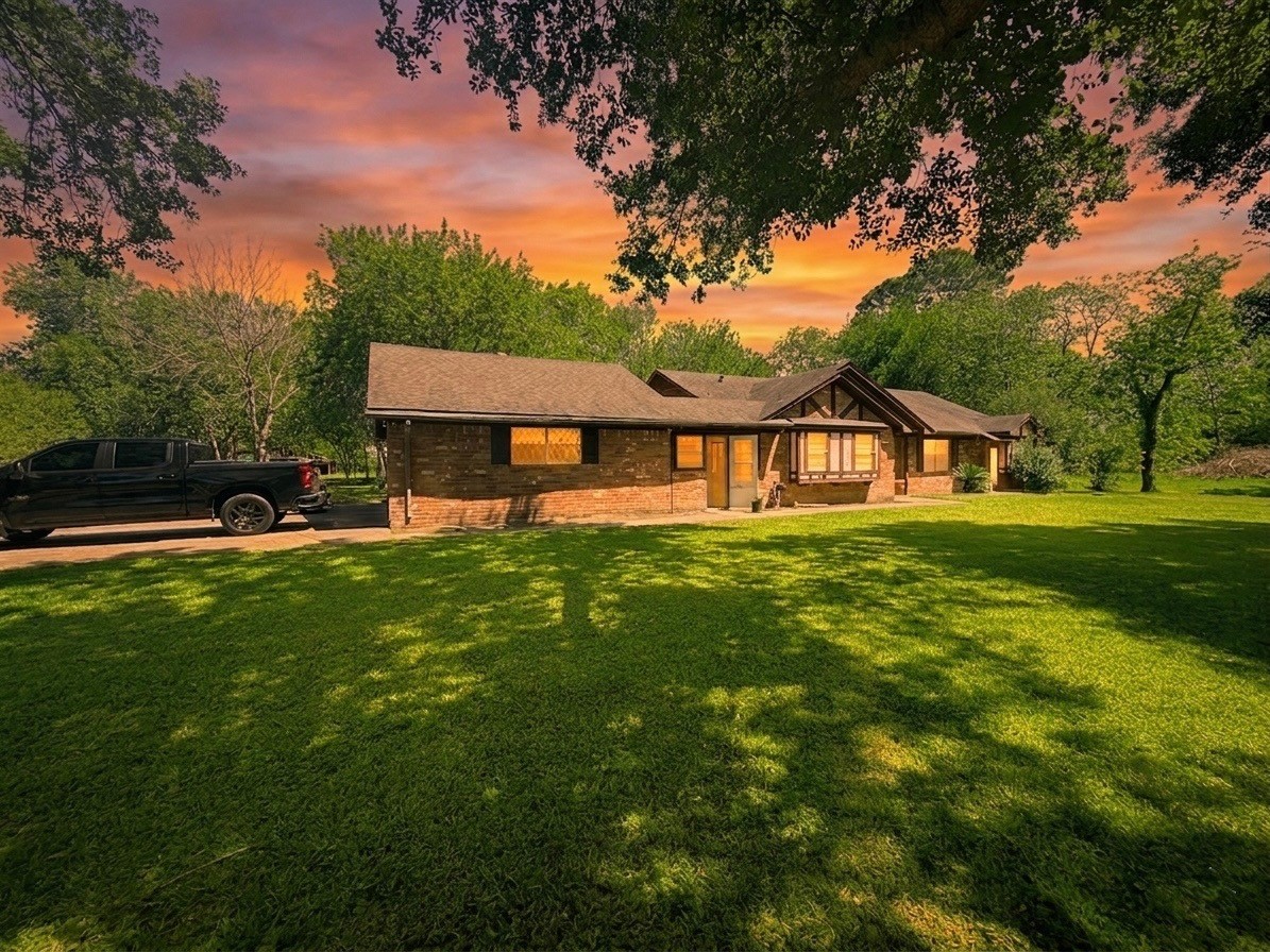 155 County Road 133 Property Photo 1