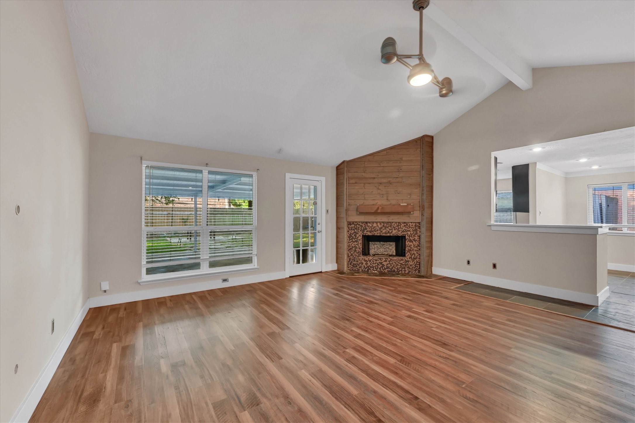 4415 Pineville Lane Property Photo 4