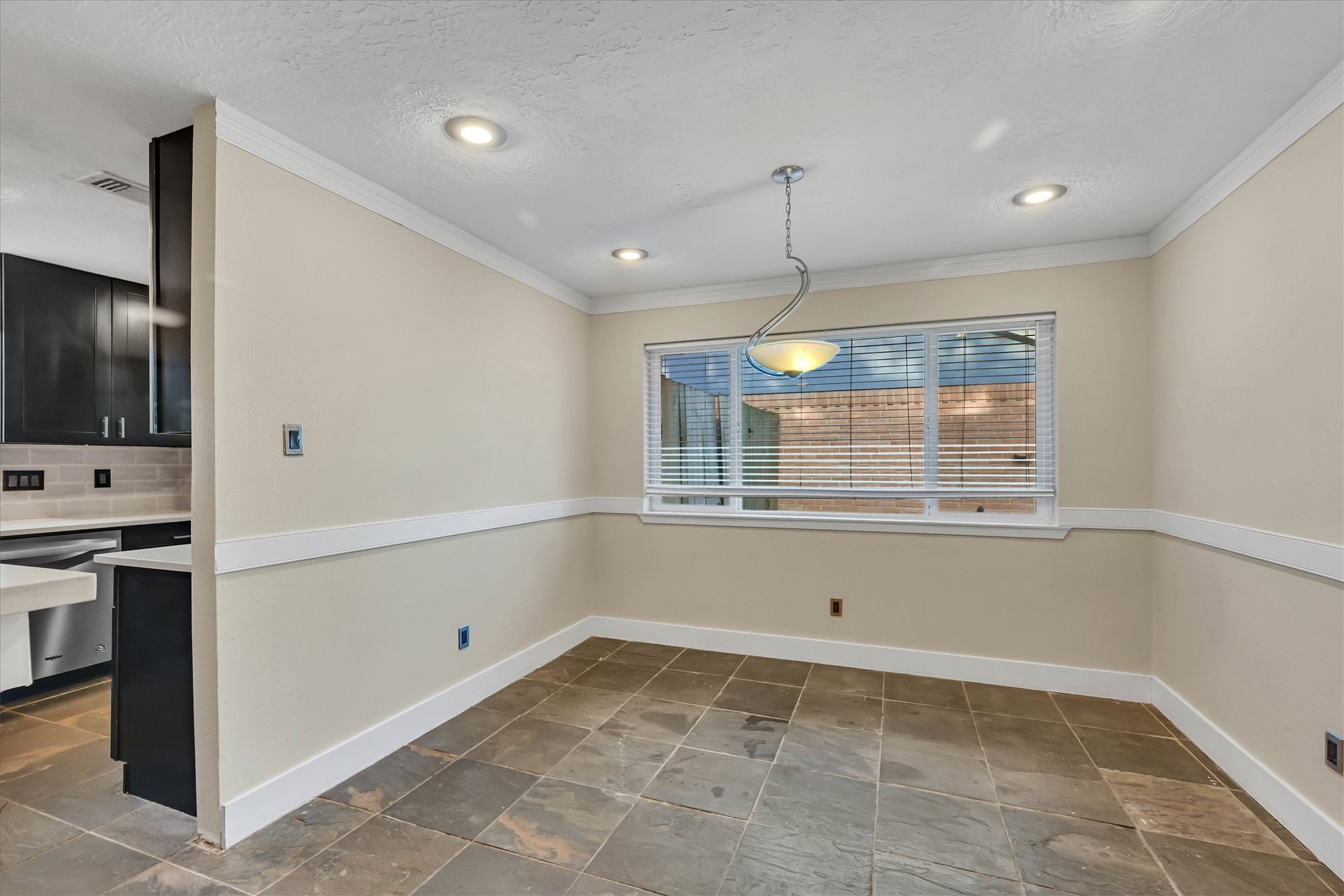 4415 Pineville Lane Property Photo 8