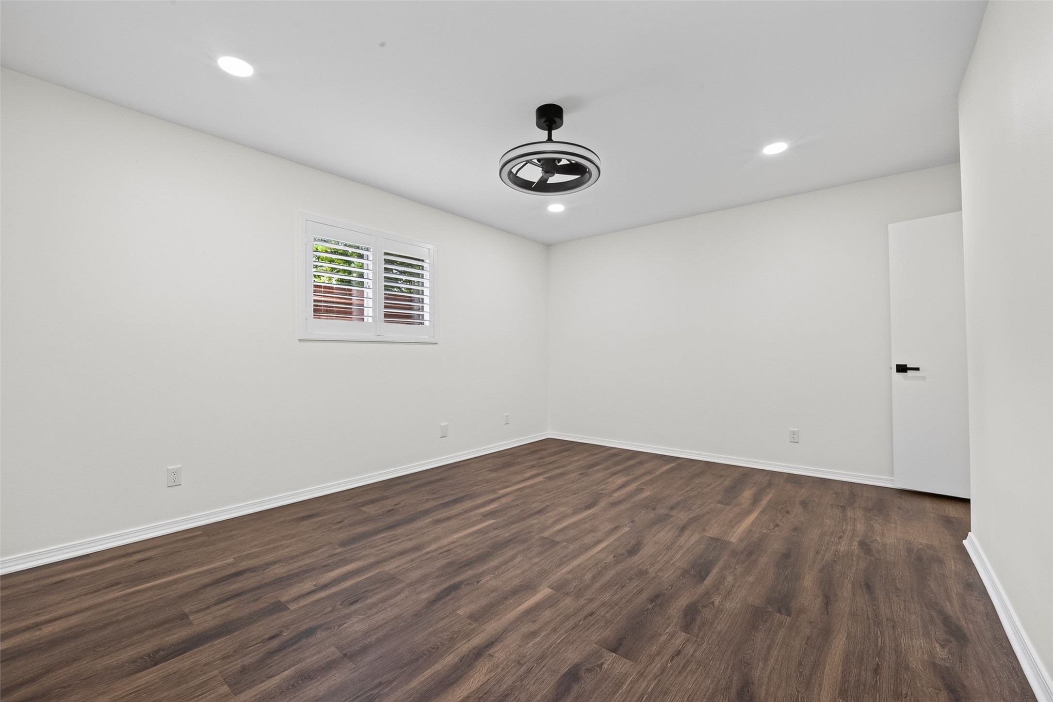 5830 Yarwell Drive Property Photo 20