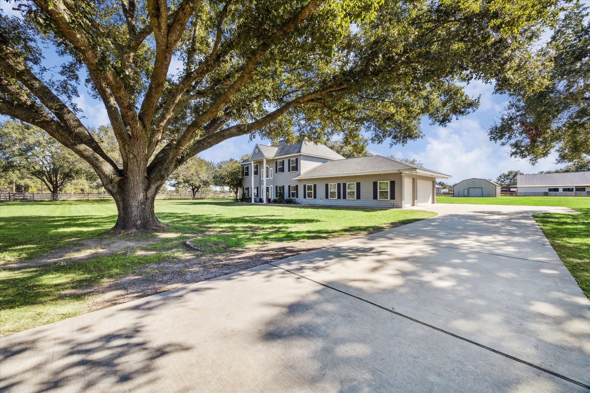 17411 Grant Road Property Photo 2