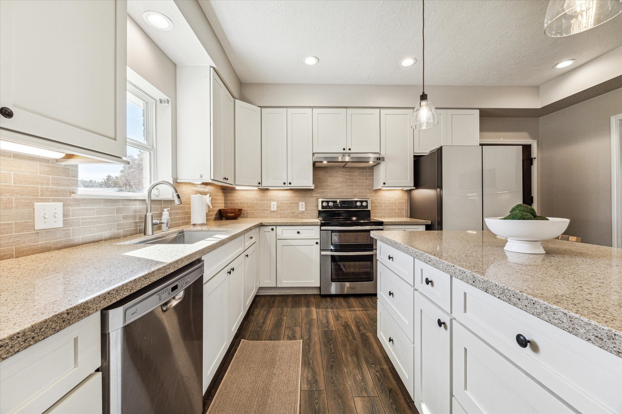17411 Grant Road Property Photo 11