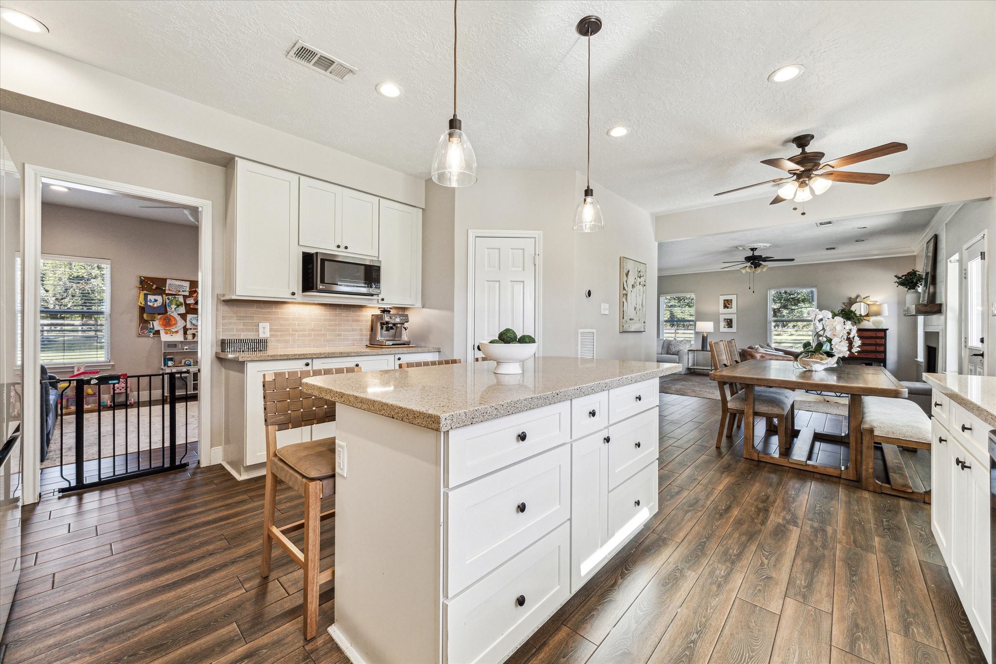 17411 Grant Road Property Photo 12