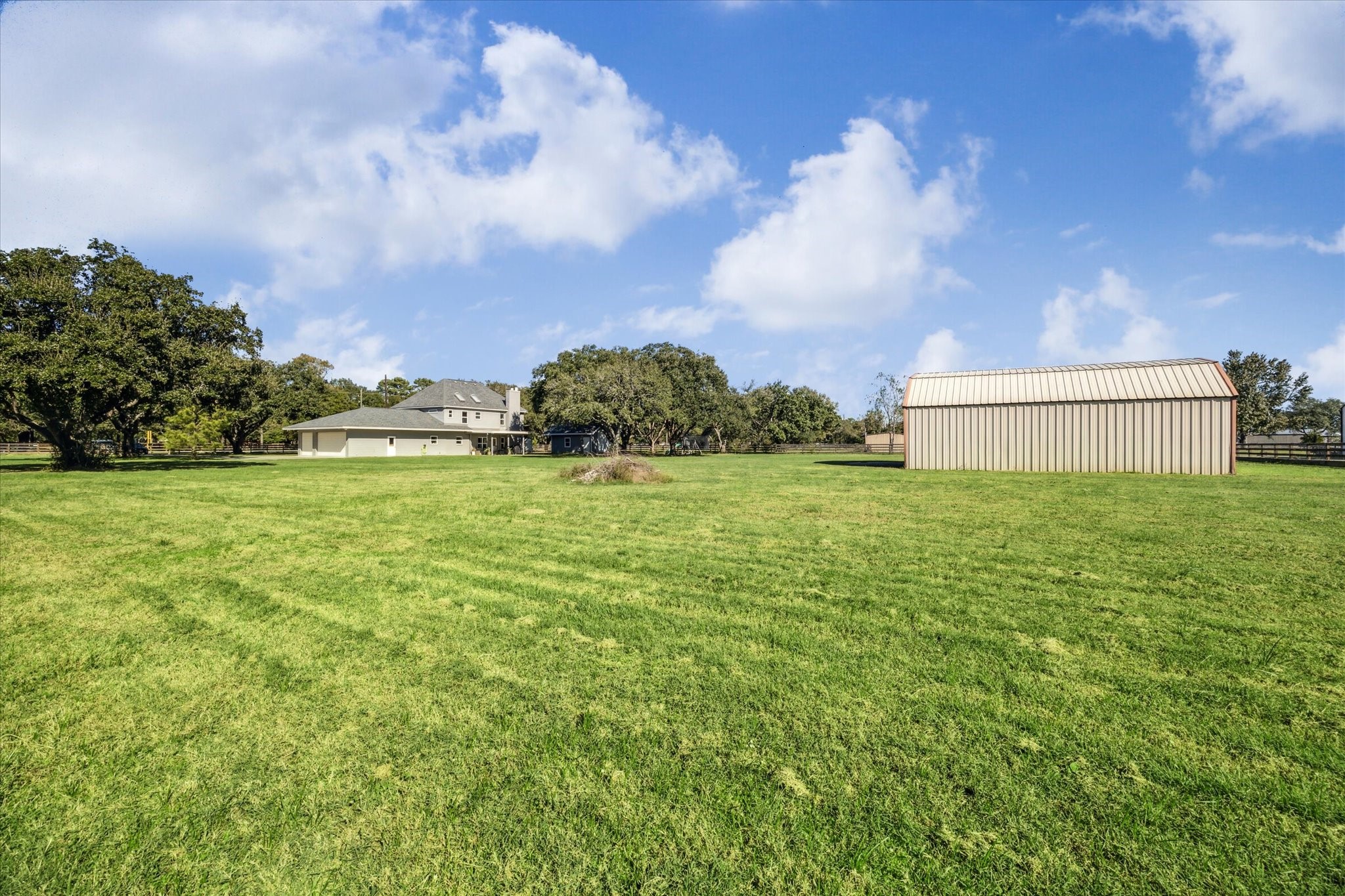 17411 Grant Road Property Photo 33