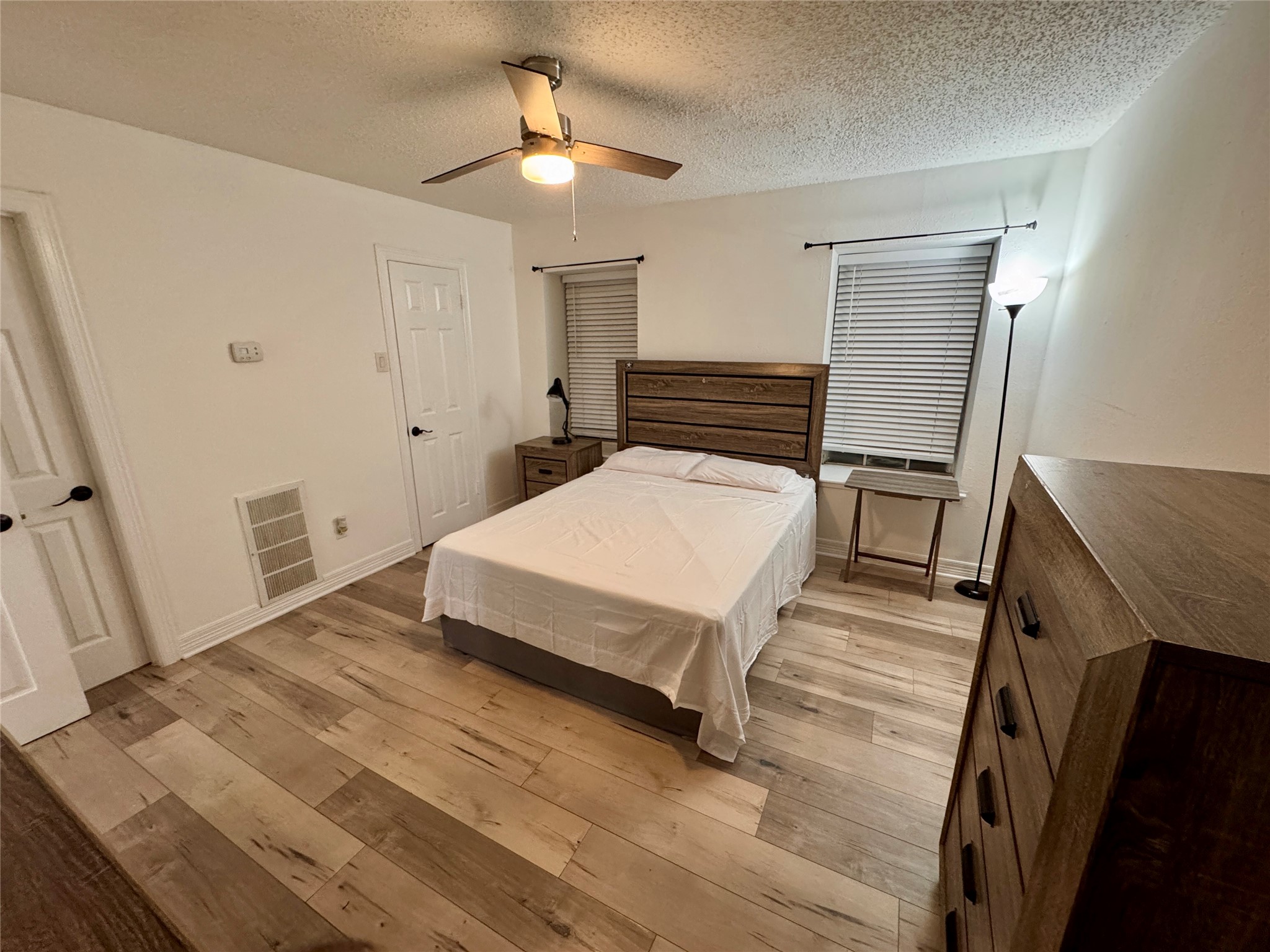 3131 Southwest Freeway C35 Property Photo 23
