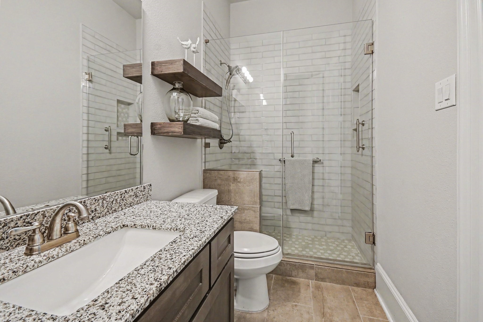 641 Kickapoo Court Property Photo 7