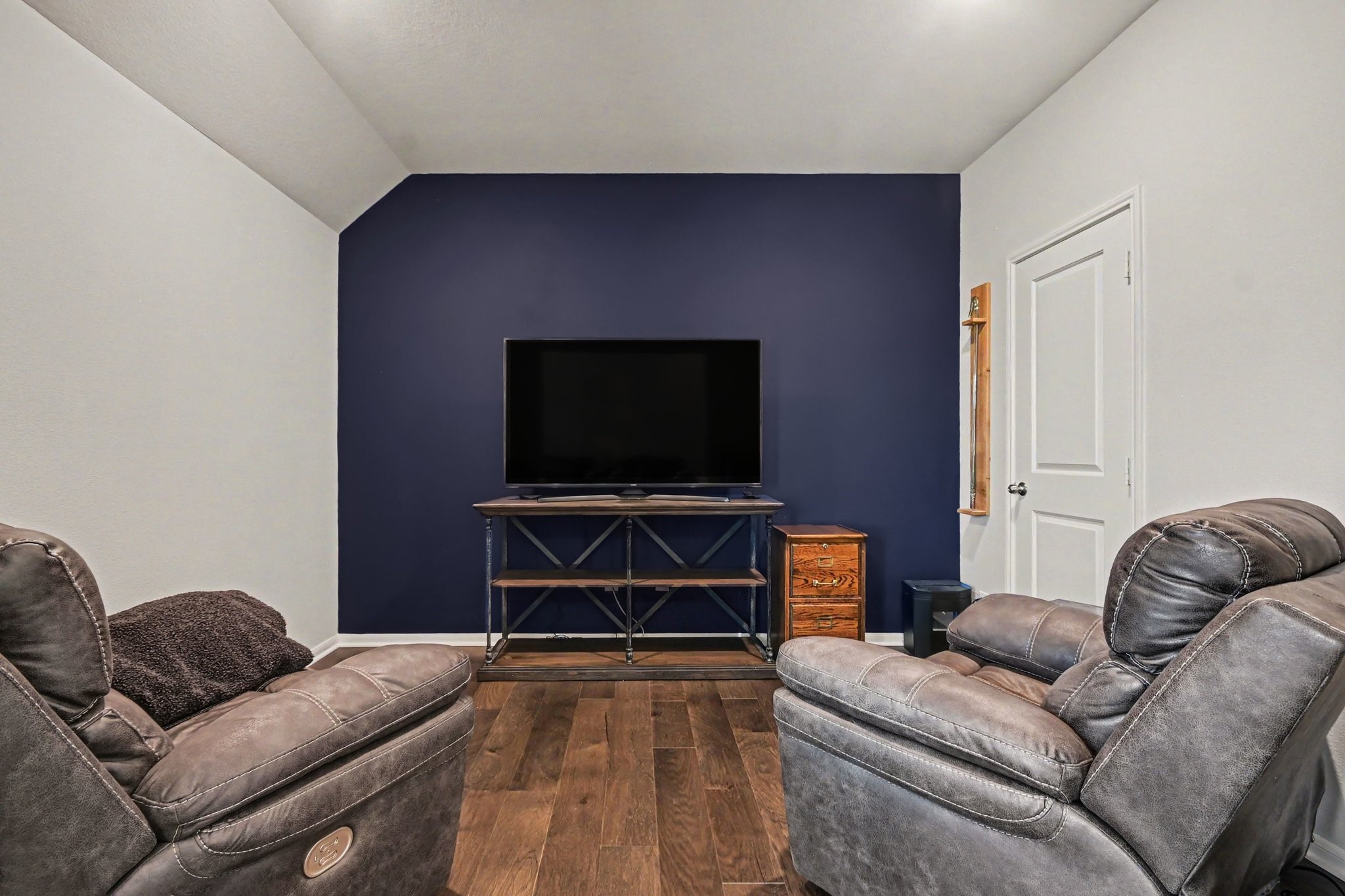 641 Kickapoo Court Property Photo 24