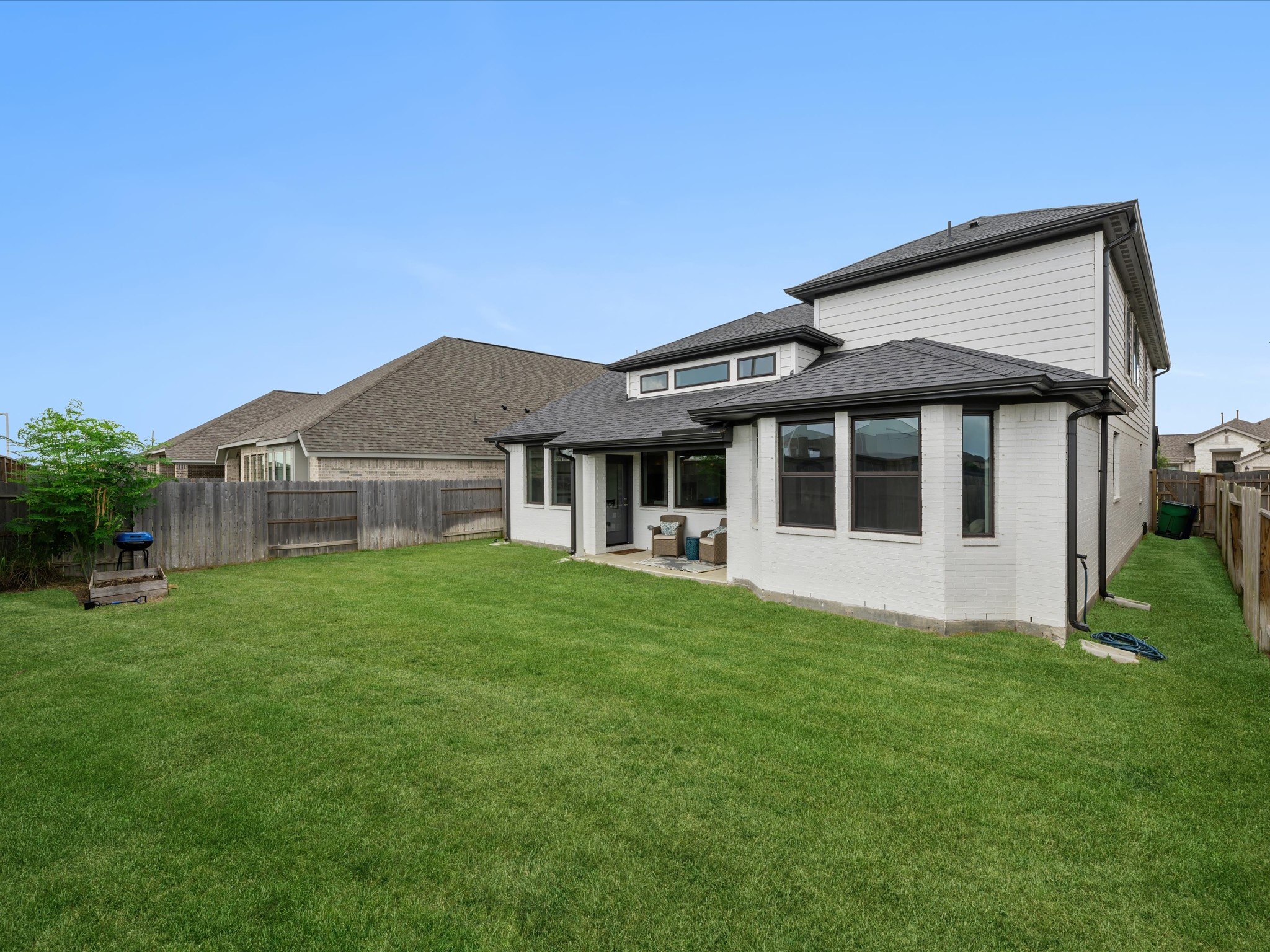 4334 Whitney Crest Court Property Photo 9