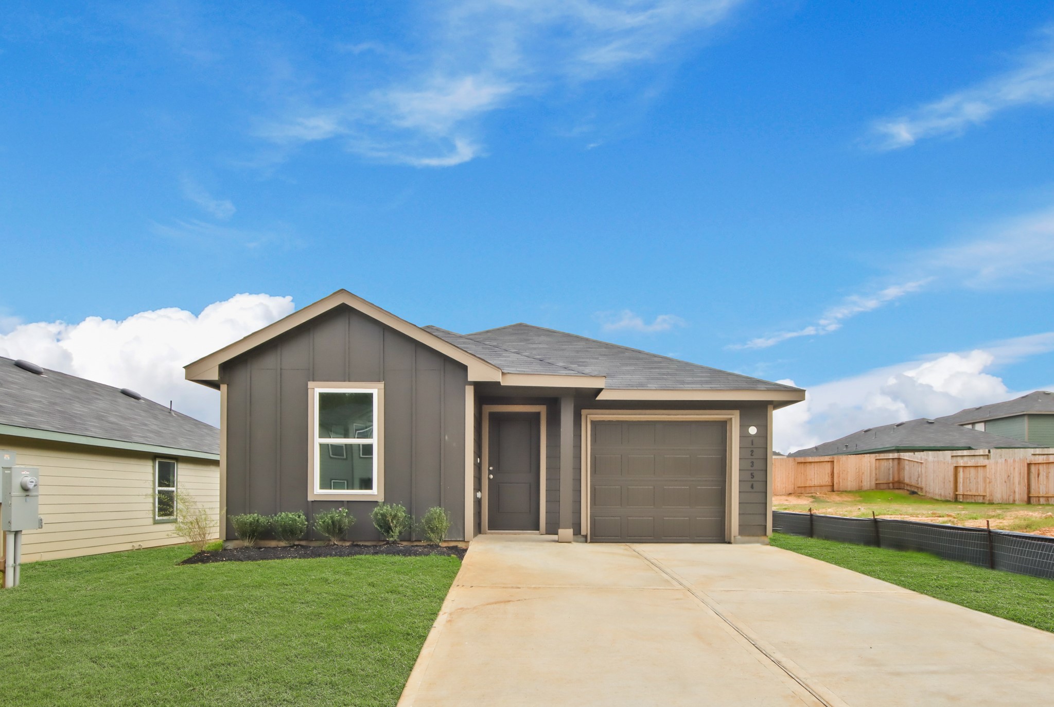 12354 Mccrorey Trails Court Property Photo 1