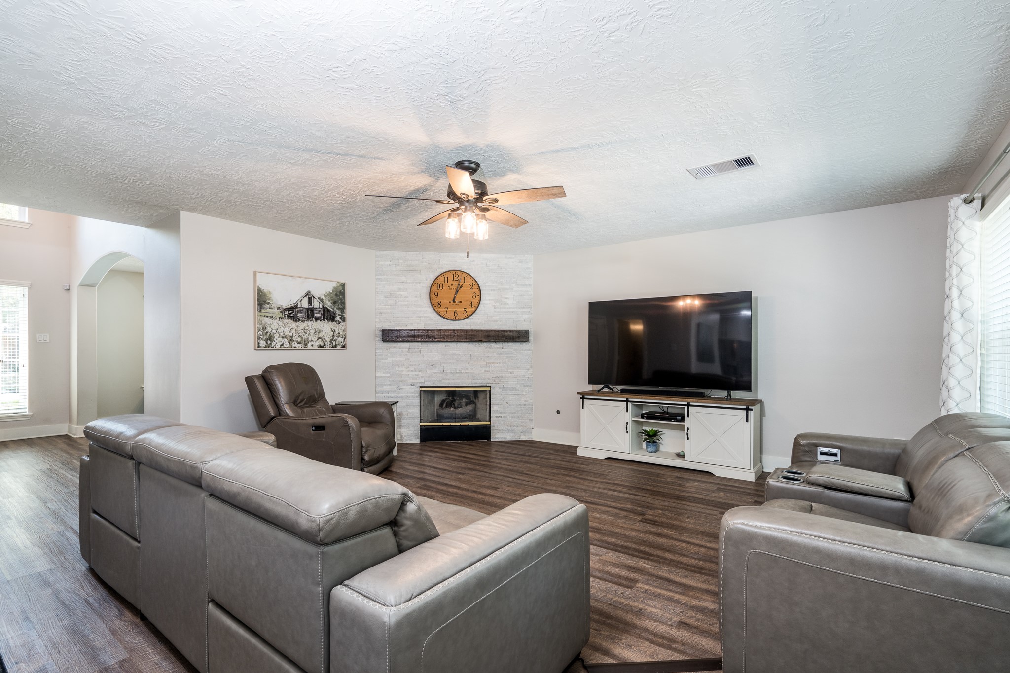 15331 Redbud Berry Way Property Photo 17