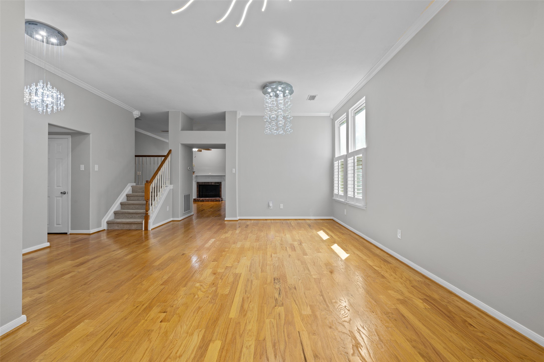 21 Long Hearth Place Property Photo 6