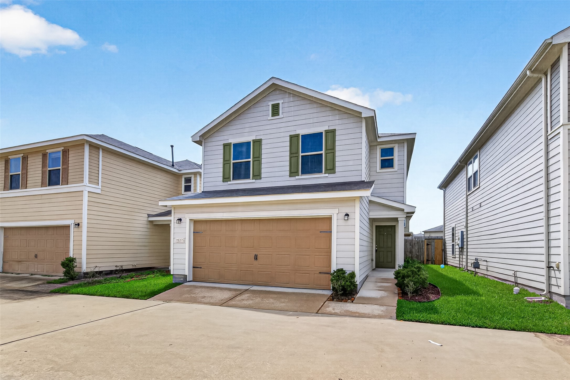 19335 Riley Espen Court