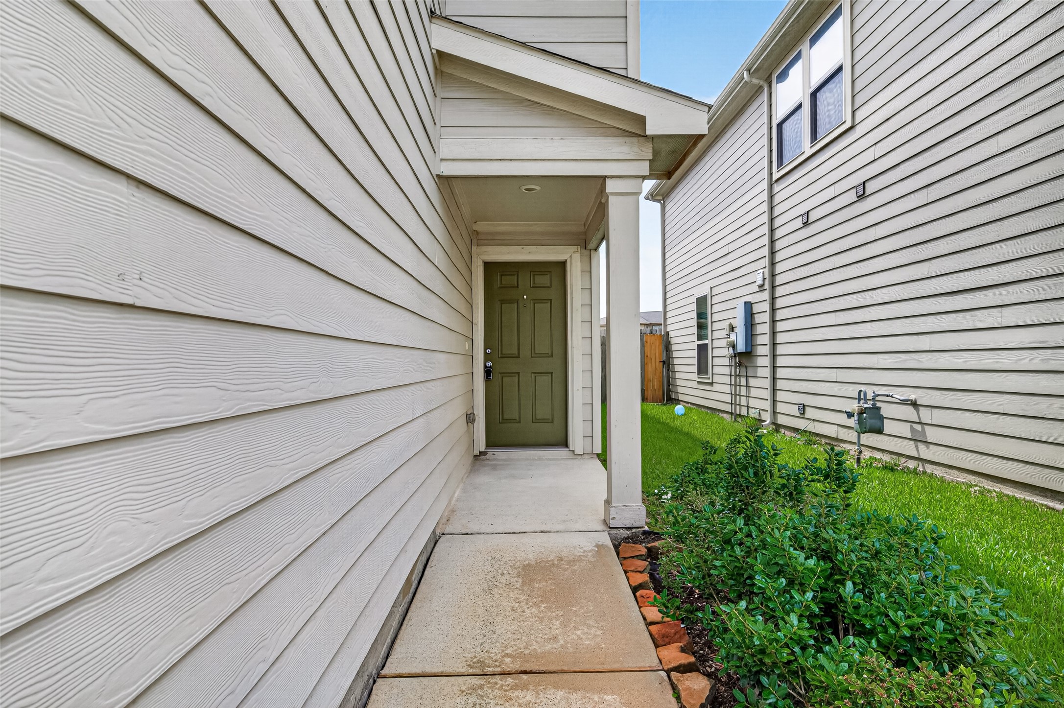 19335 Riley Espen Court Property Photo 5