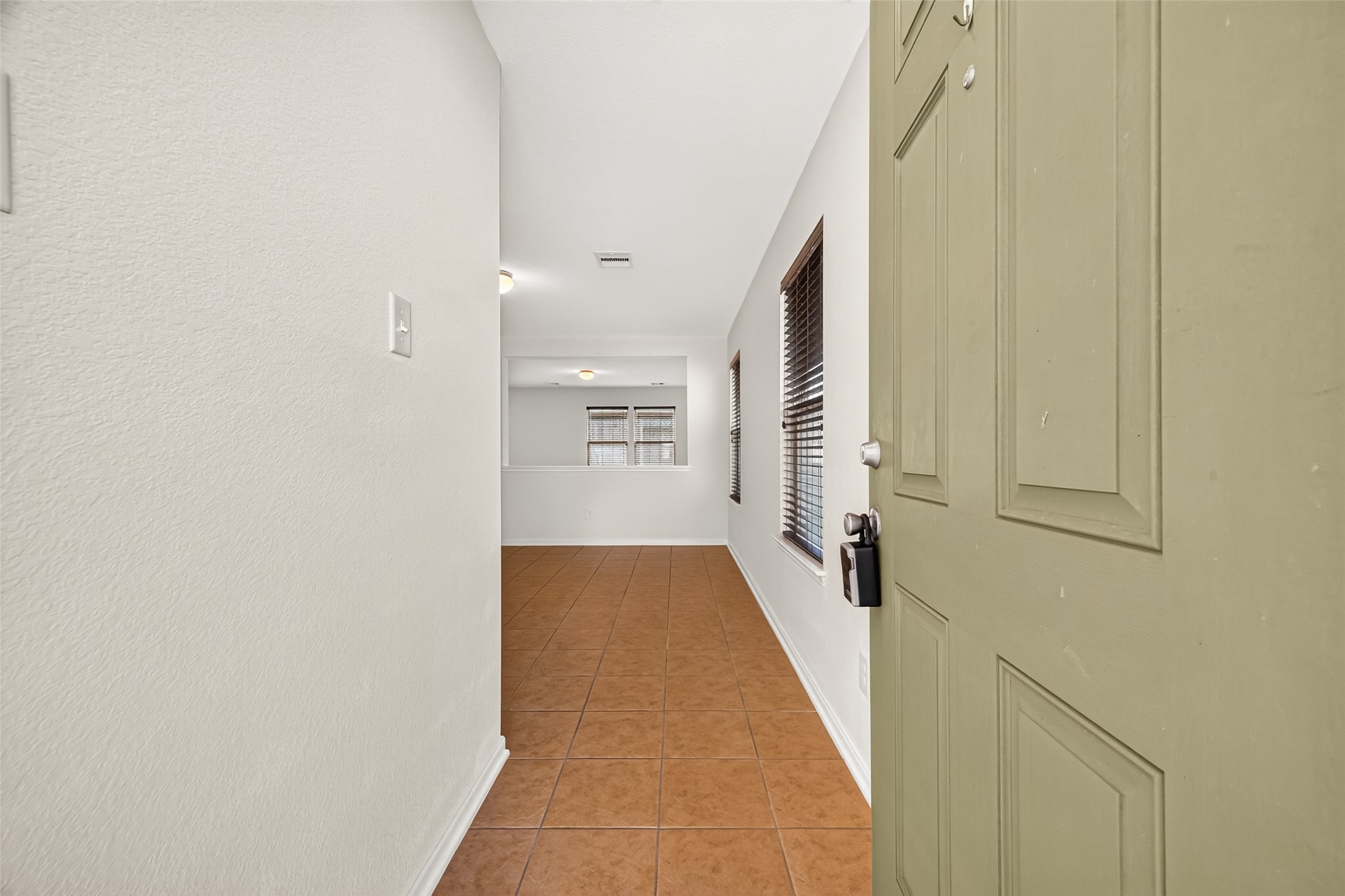 19335 Riley Espen Court Property Photo 6