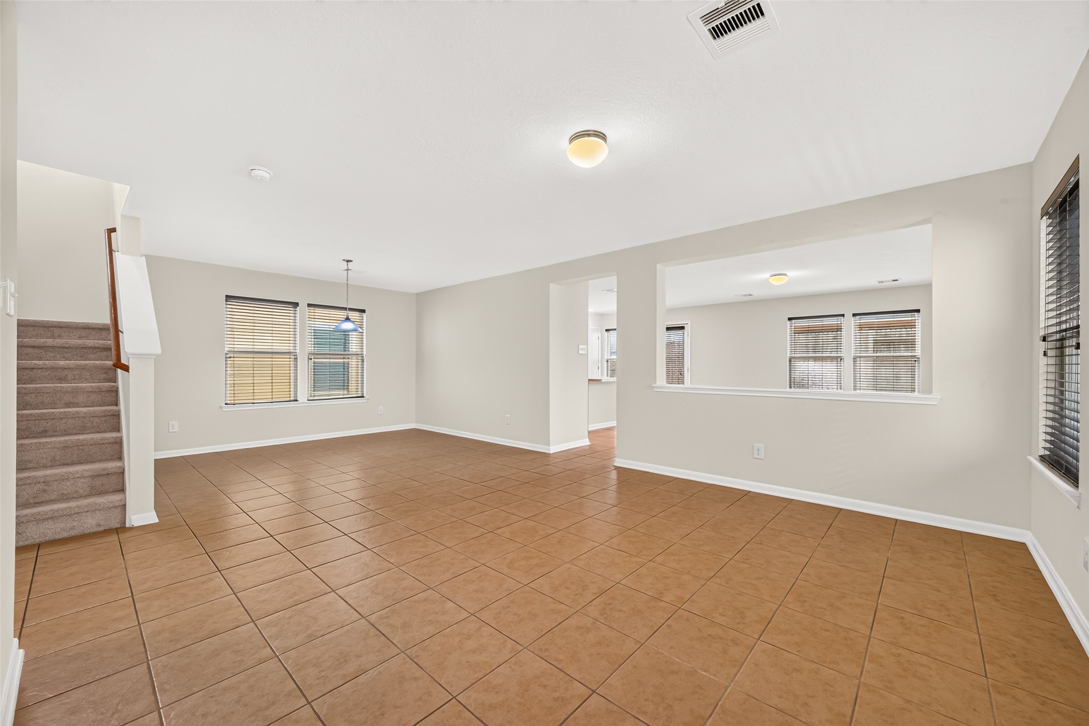 19335 Riley Espen Court Property Photo 7