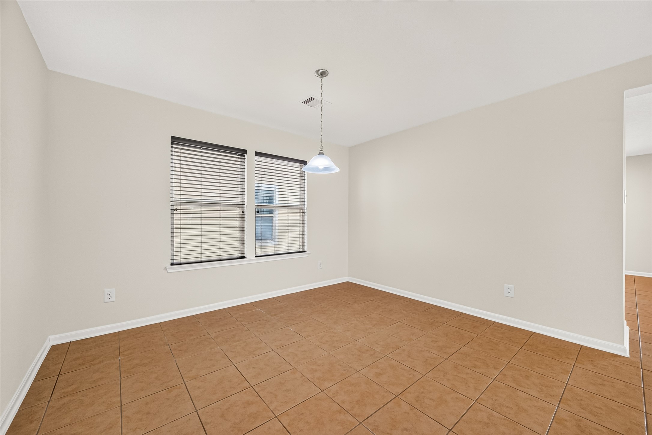 19335 Riley Espen Court Property Photo 13