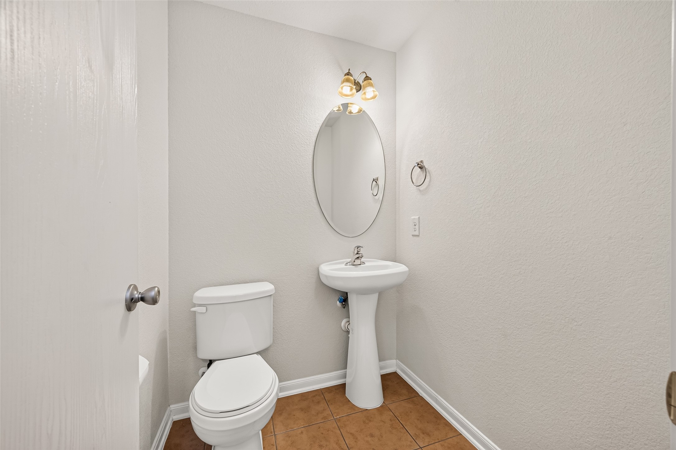 19335 Riley Espen Court Property Photo 14