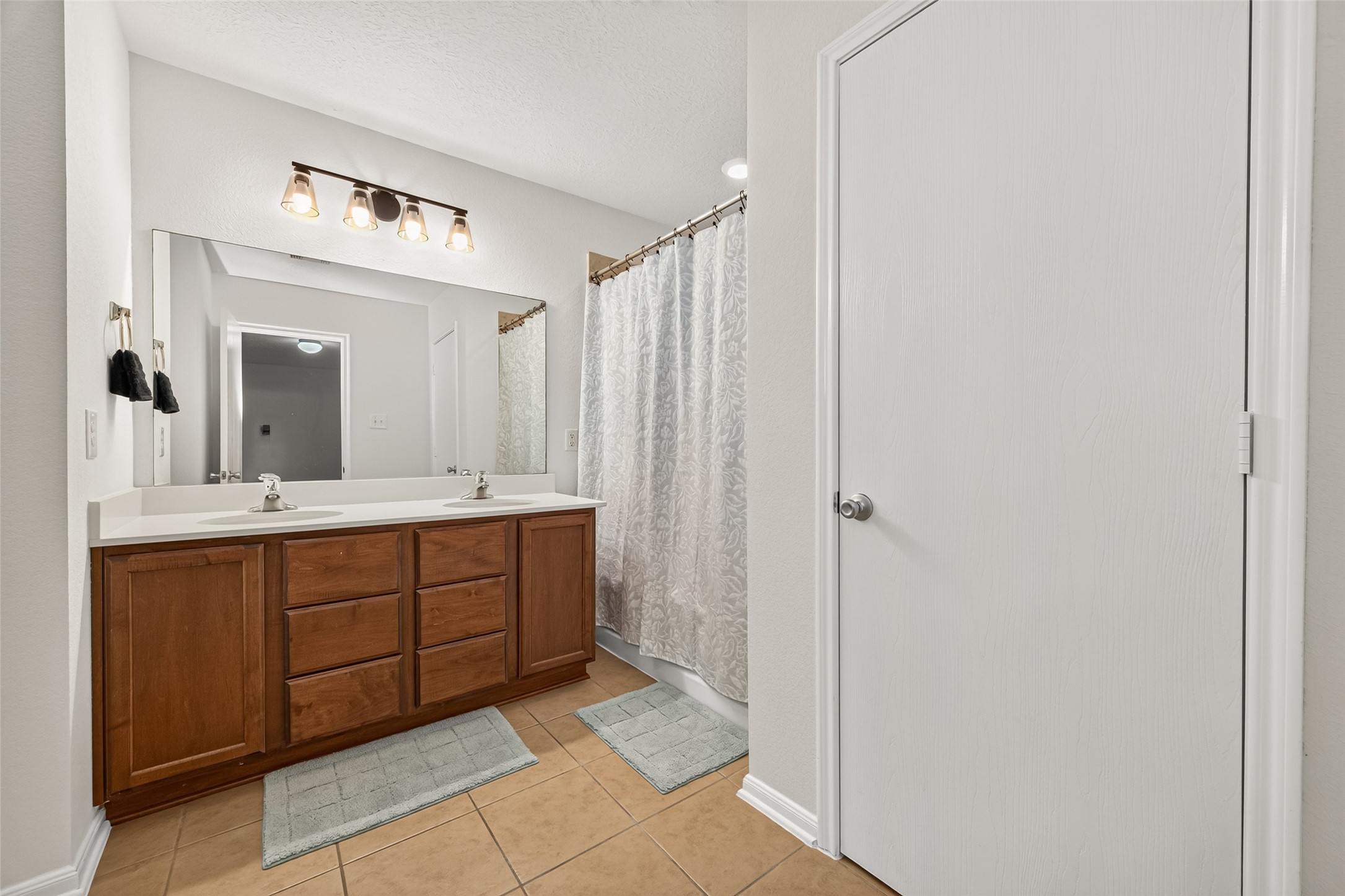 19335 Riley Espen Court Property Photo 32